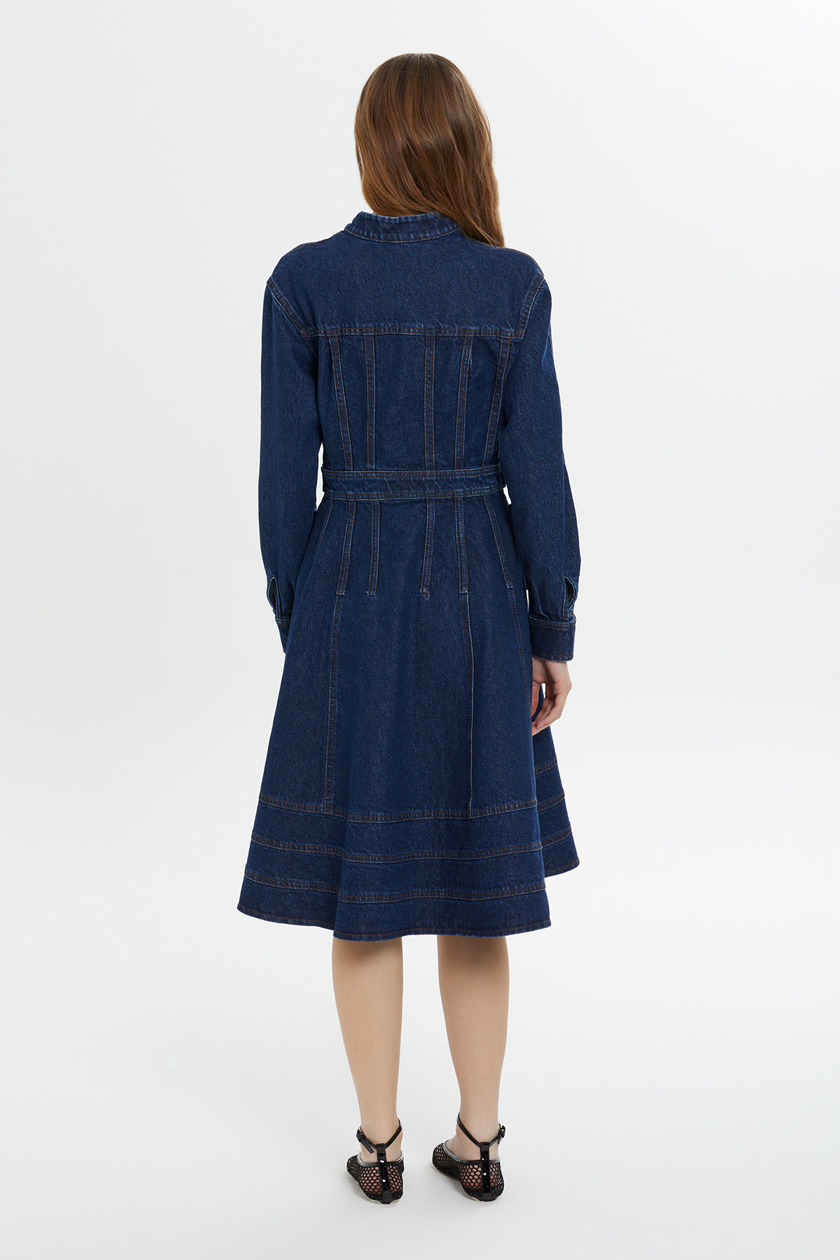 Düğme Detaylı Uzun Kollu Denim Midi Elbise