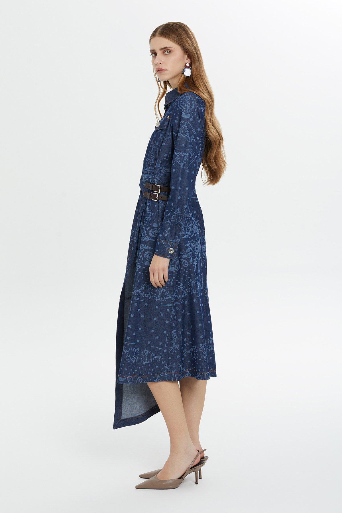 Desenli Yırtmaçlı Denim Midi Elbise