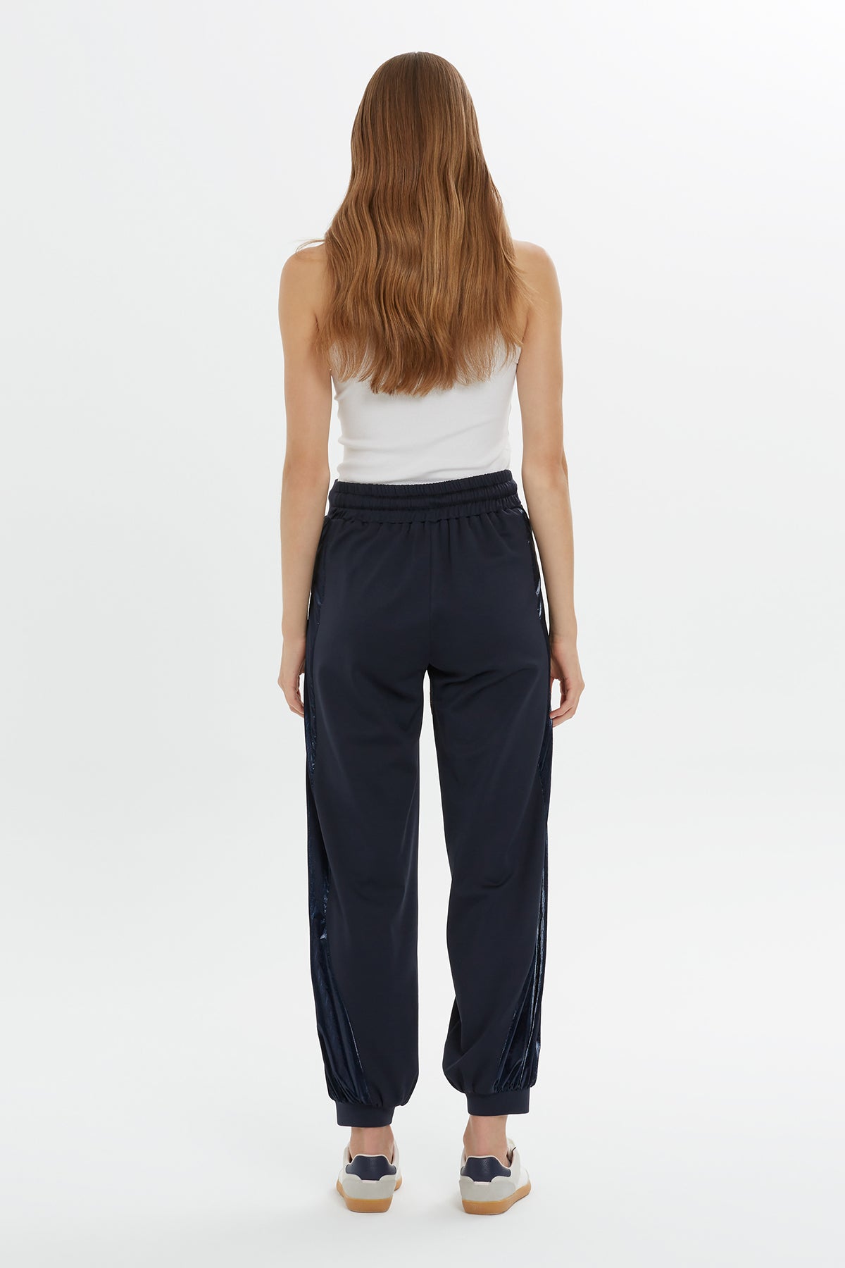 Bağlama Detaylı Paçaları Lastikli Eşofman Altı