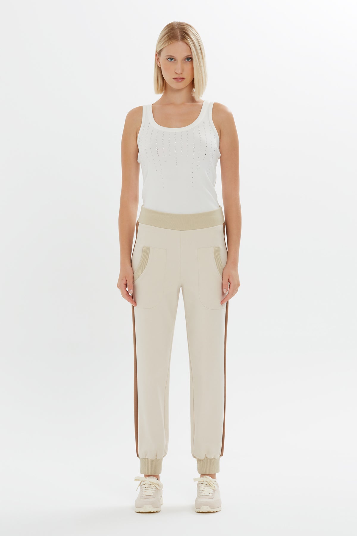 Şerit Ddetaylı Paçaları Lastikli Eşofman Altı