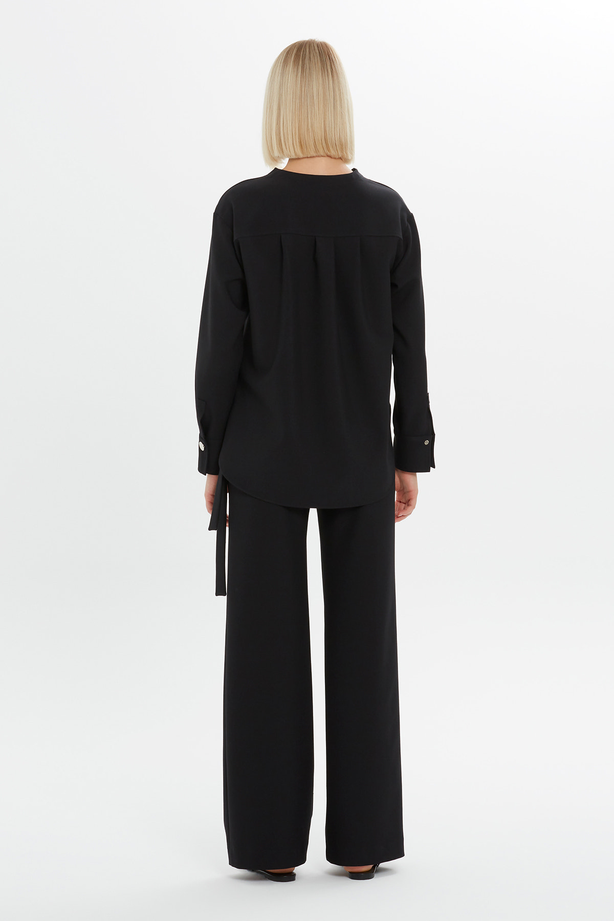 Baskılı Düğme Detaylı Uzun Kollu Sweatshirt