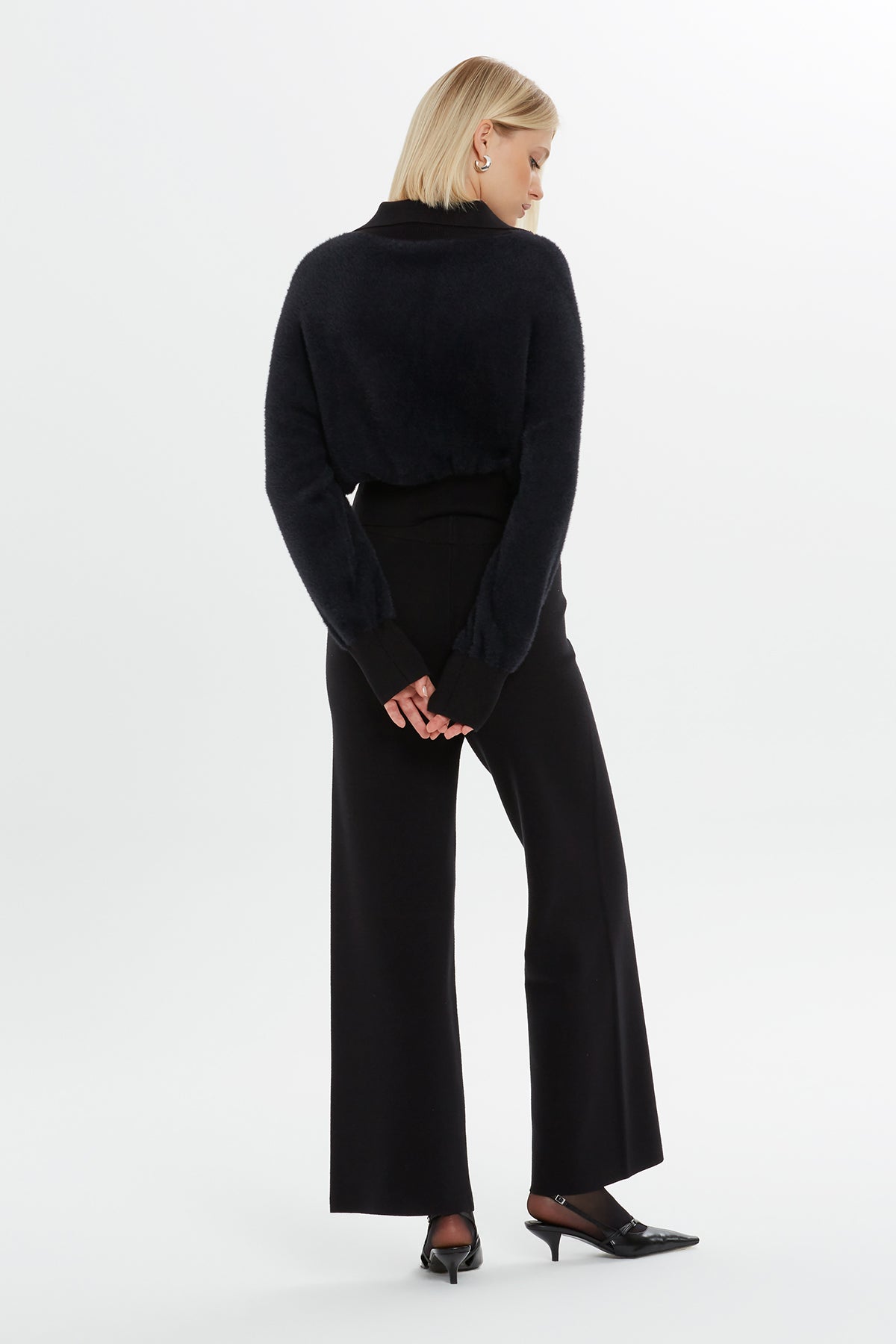 Gömlek Yaka Önü Düğme Detaylı Bluz