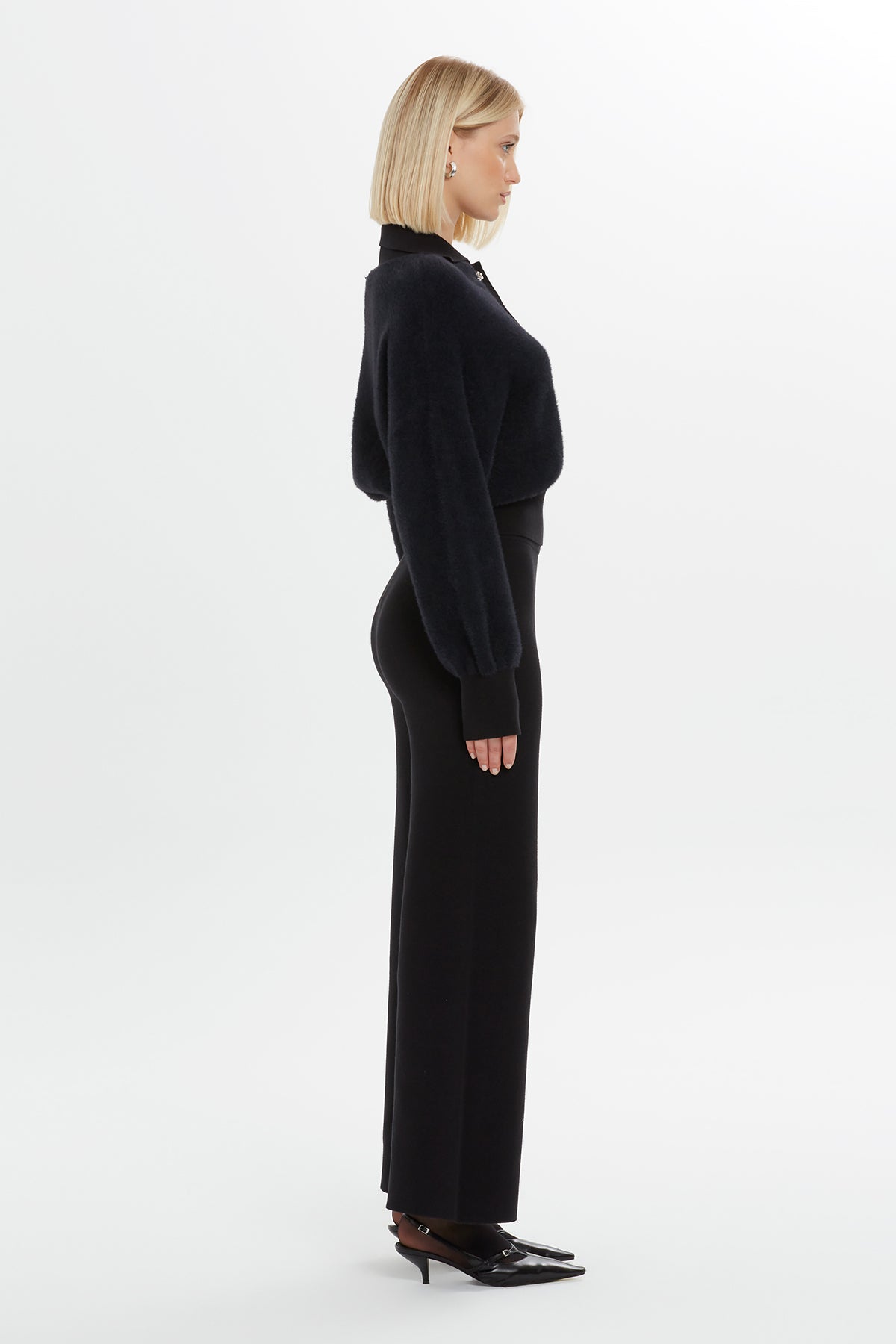 Gömlek Yaka Önü Düğme Detaylı Bluz