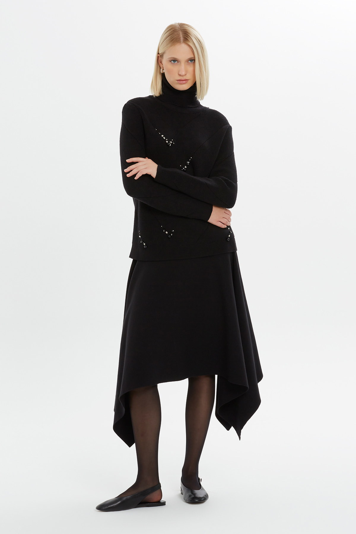 Boncuk İşlemeli Balıkçı Yaka Kazak