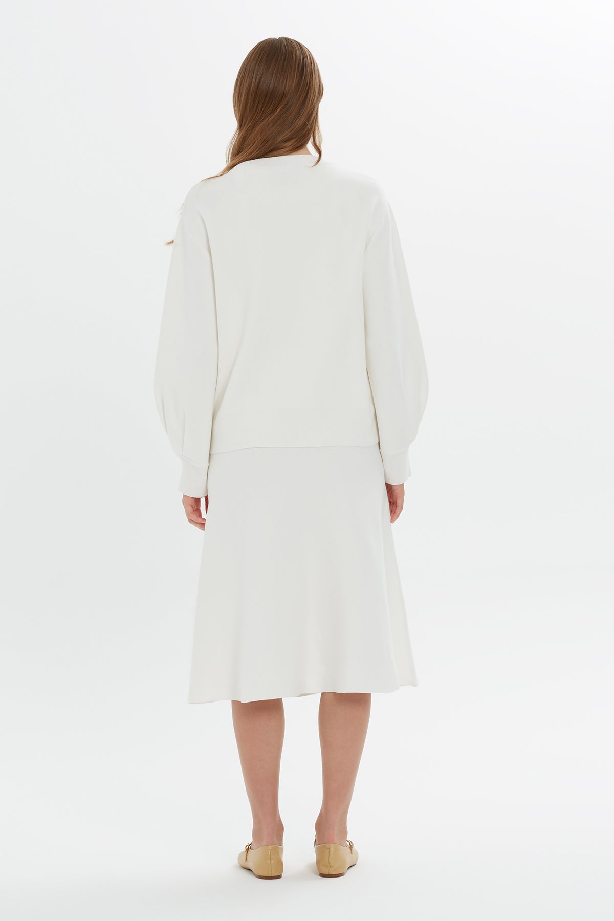 Sol Yaka Çiçek Detaylı Uzun Kollu Triko Ceket