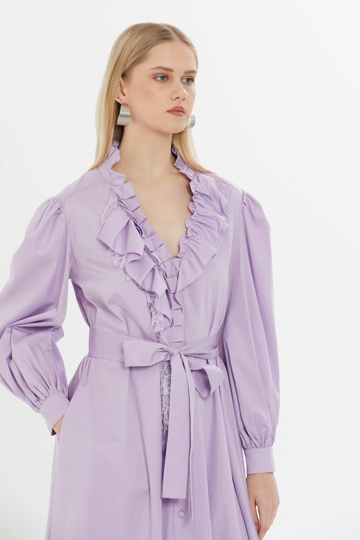 Fırfır Detaylı Belden Bağlamalı Maxi Astarlı Elbise