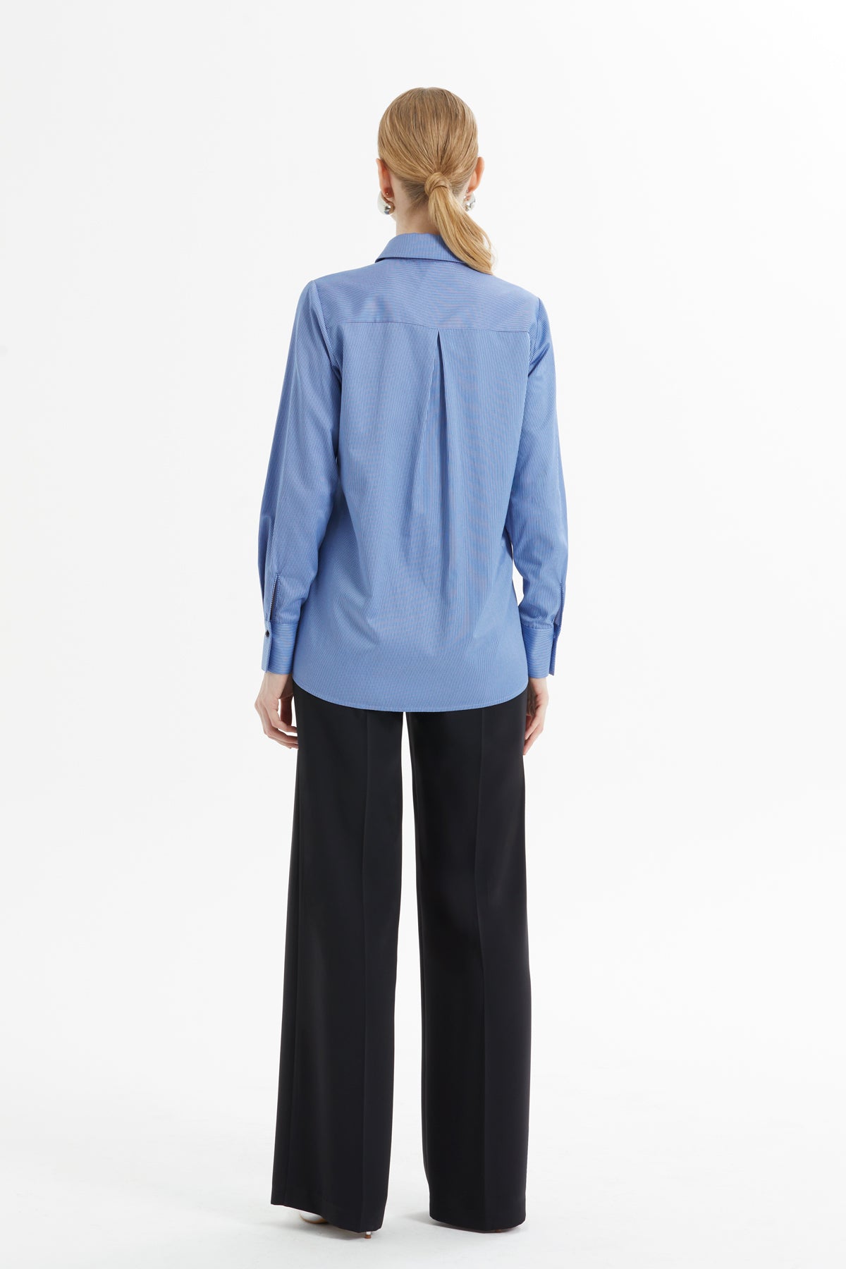 Şerit Biye Detaylı Çizgili Gömlek Ve Pantolonlu Takım