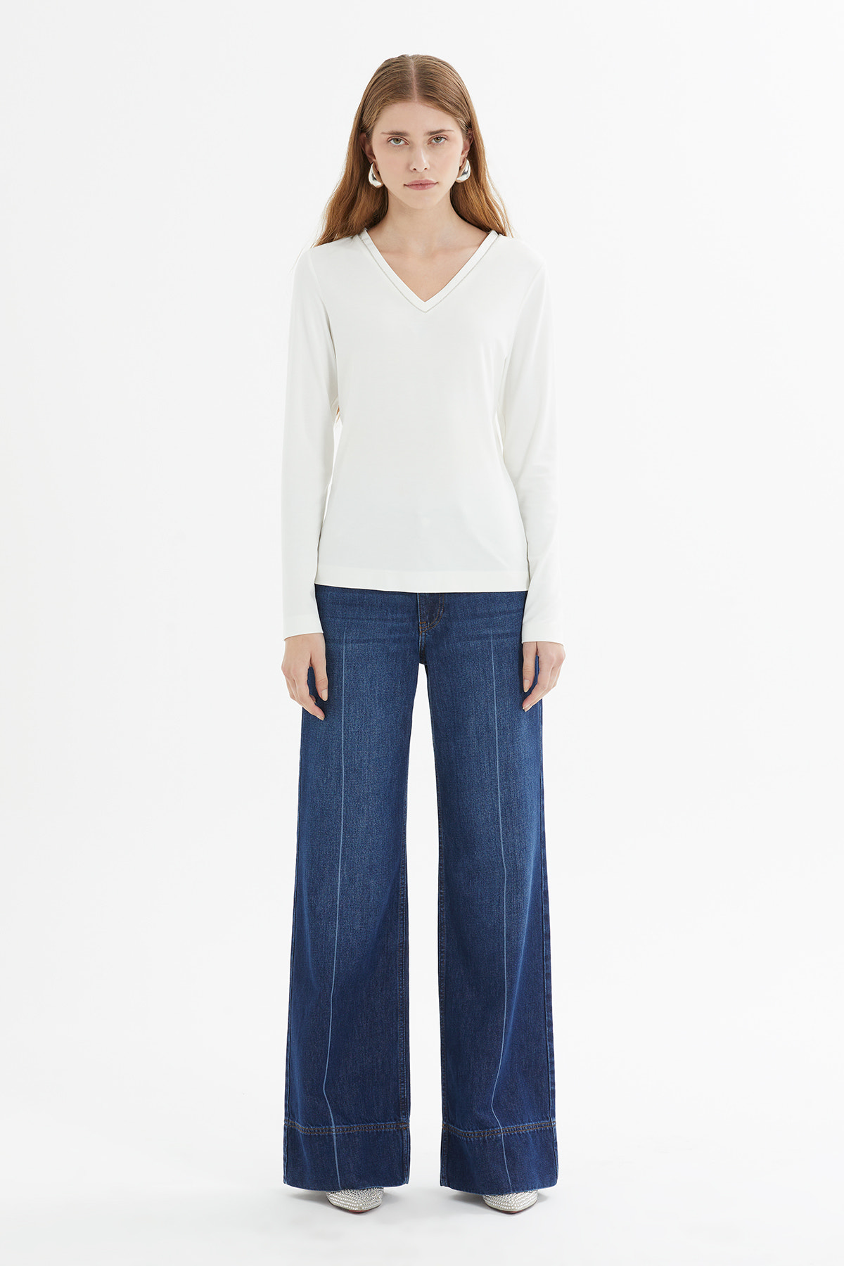 V Yaka Şerit Aksesuar Detaylı Örme Bluz