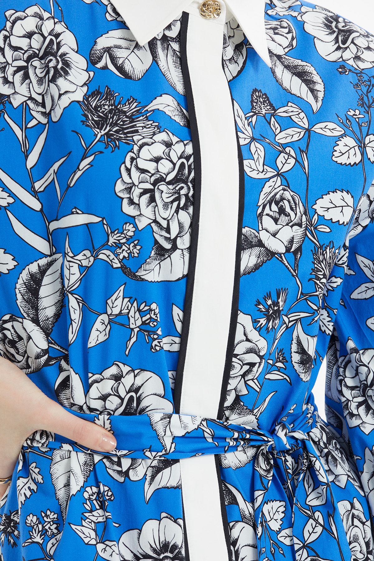 Gömlek Yaka Beli Kuşaklı Desenli Uzun Elbise