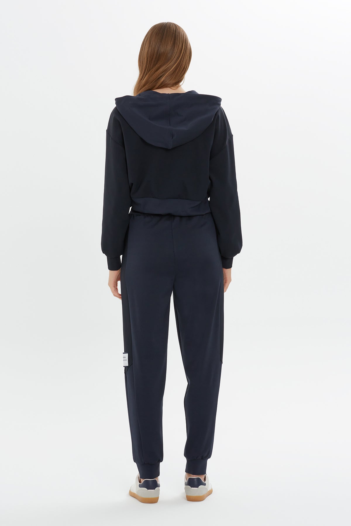 Kapüşonlu Cepli Kısa Spor Ceket