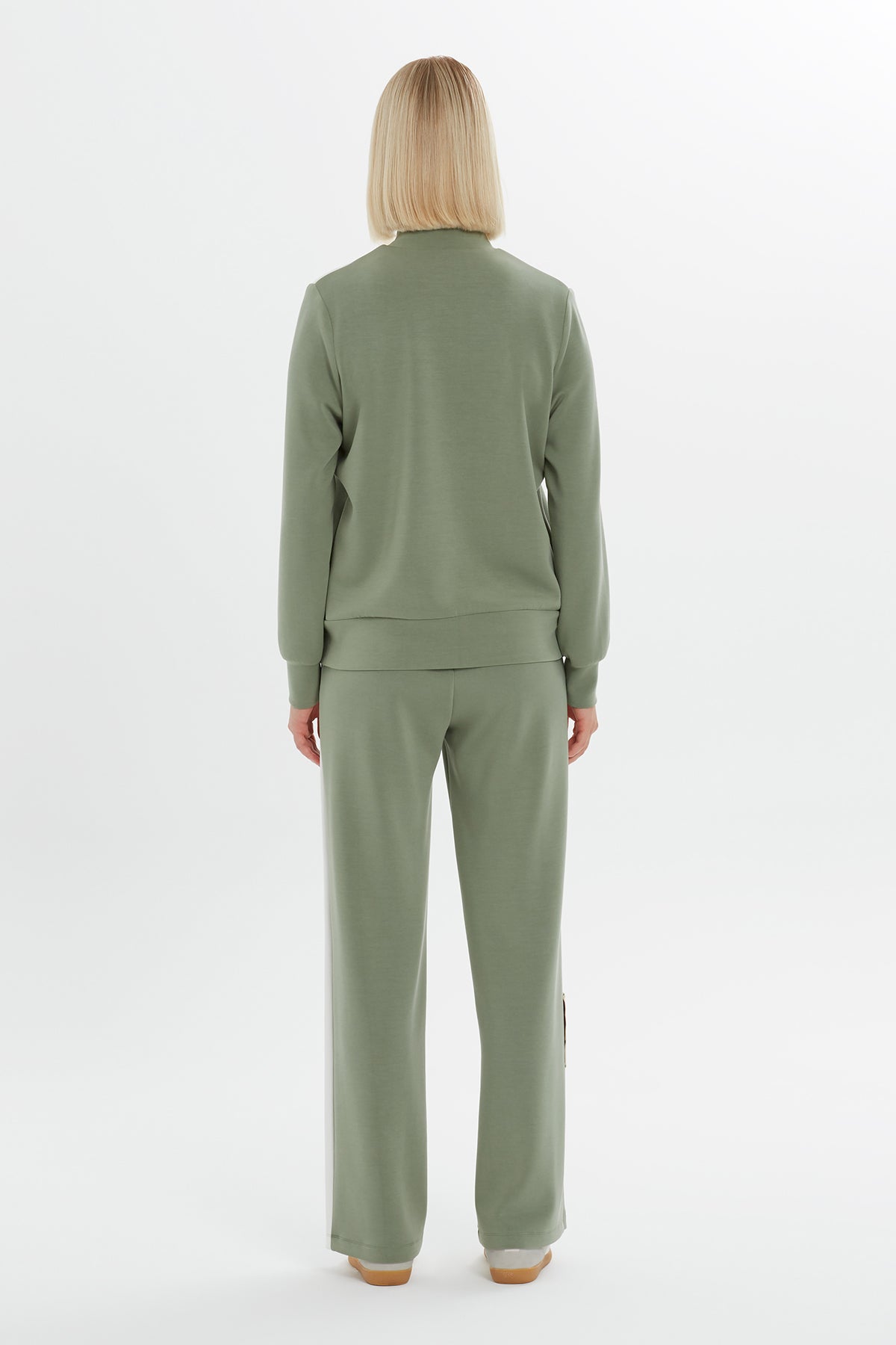 Renk Bloklu Fermuarlı Spor Ceket