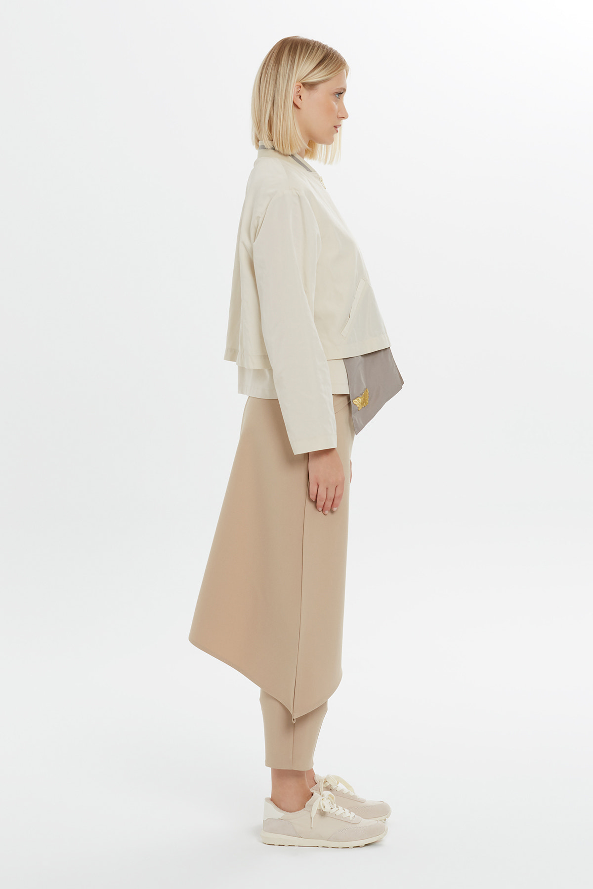 Katman Detaylı Minimalist Ceket