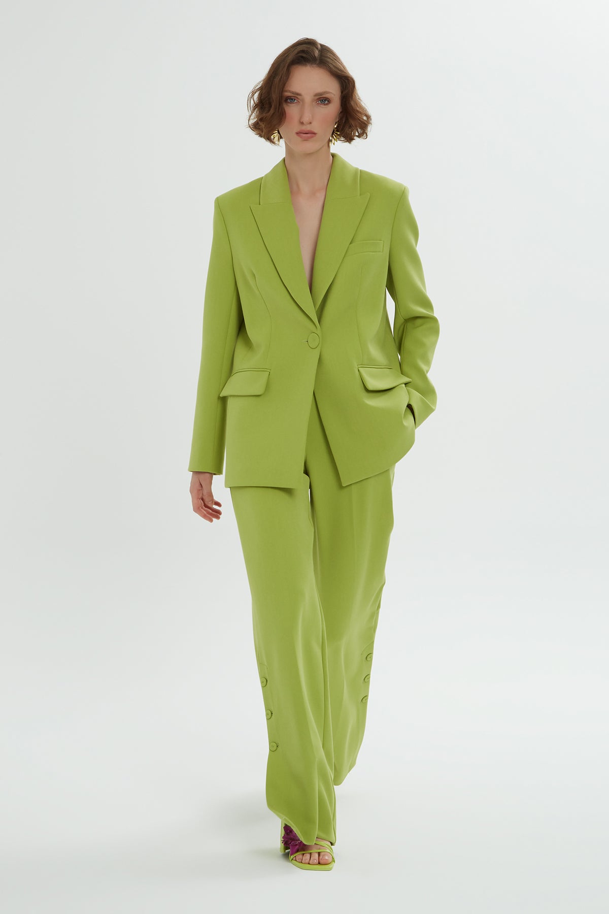 Sırtı Düğme Detaylı Cepli Rahat Kesim Takım