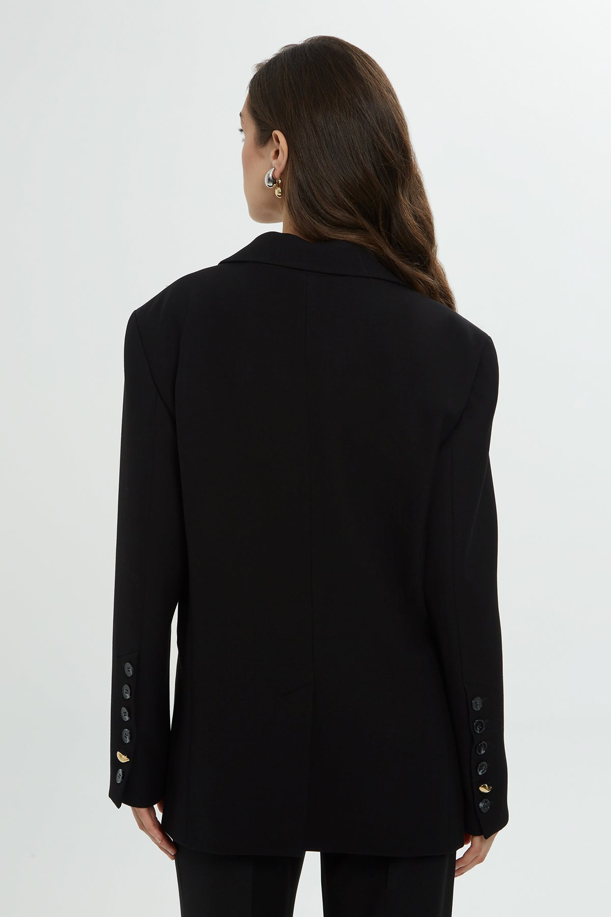 Cep Kısmı Aksesuar Detaylı Ceket