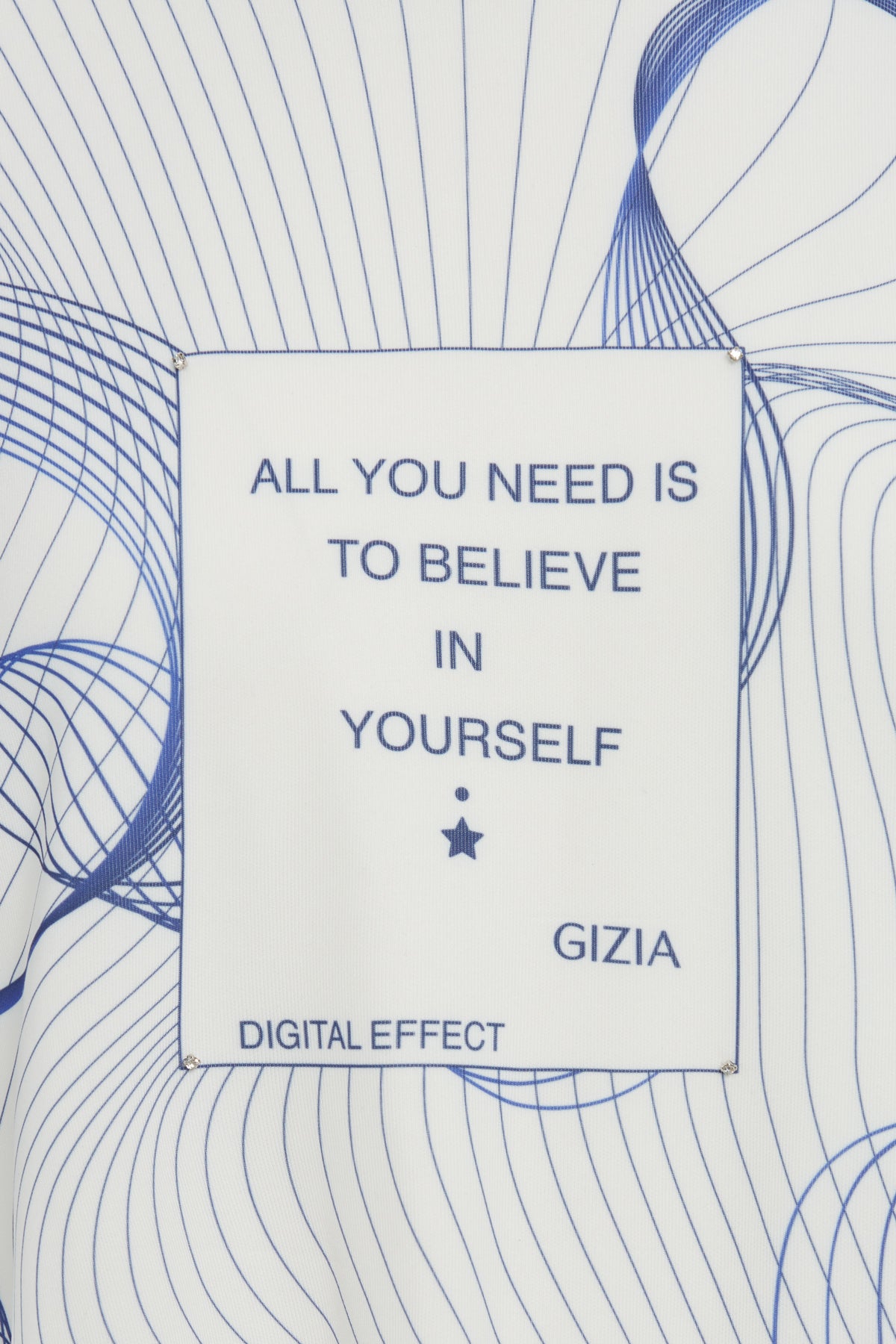 Grafik Desenli Kısa Kollu T-shirt