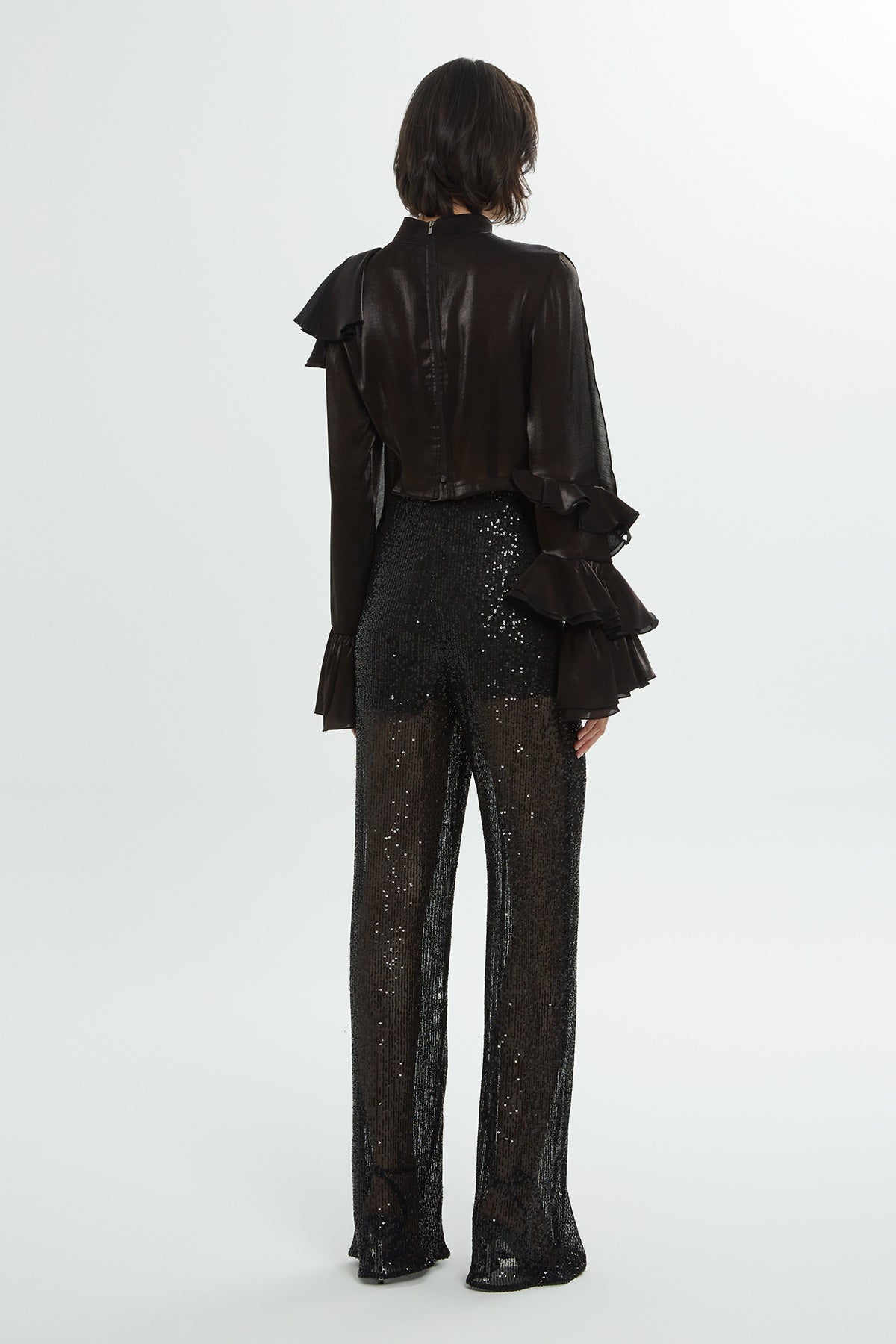 Arkası Fermuarlı Fırfır Detaylı Bluz