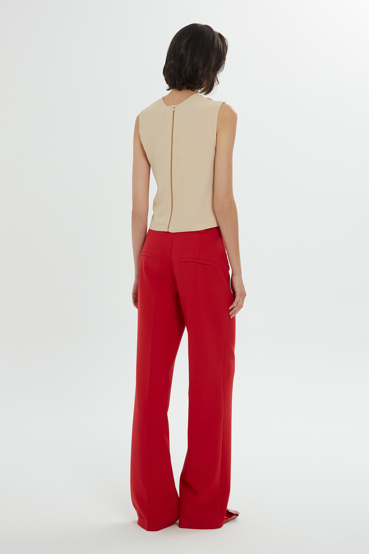 Kısa Kollu Arkası Fermuarlı Drapeli Bluz