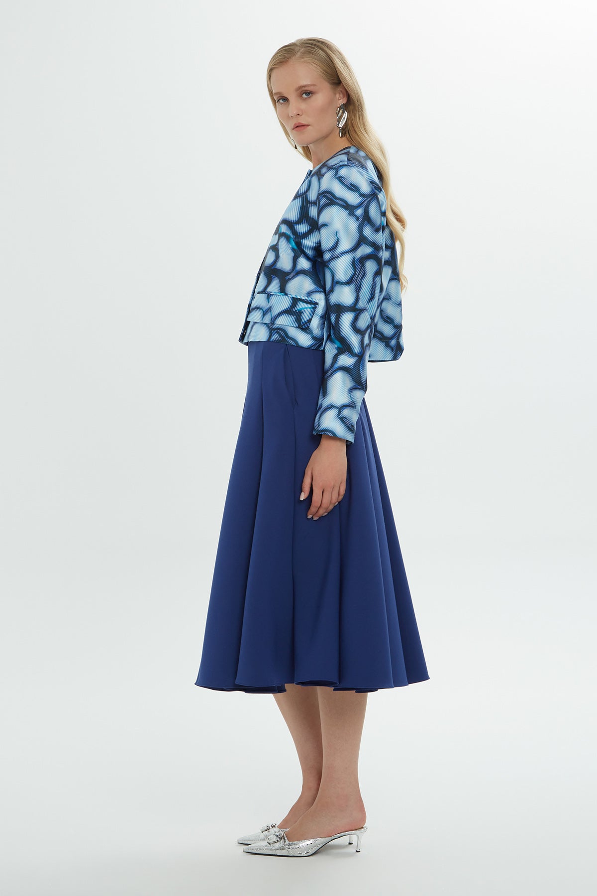 Bisiklet Yaka Desenli Kısa Ceket