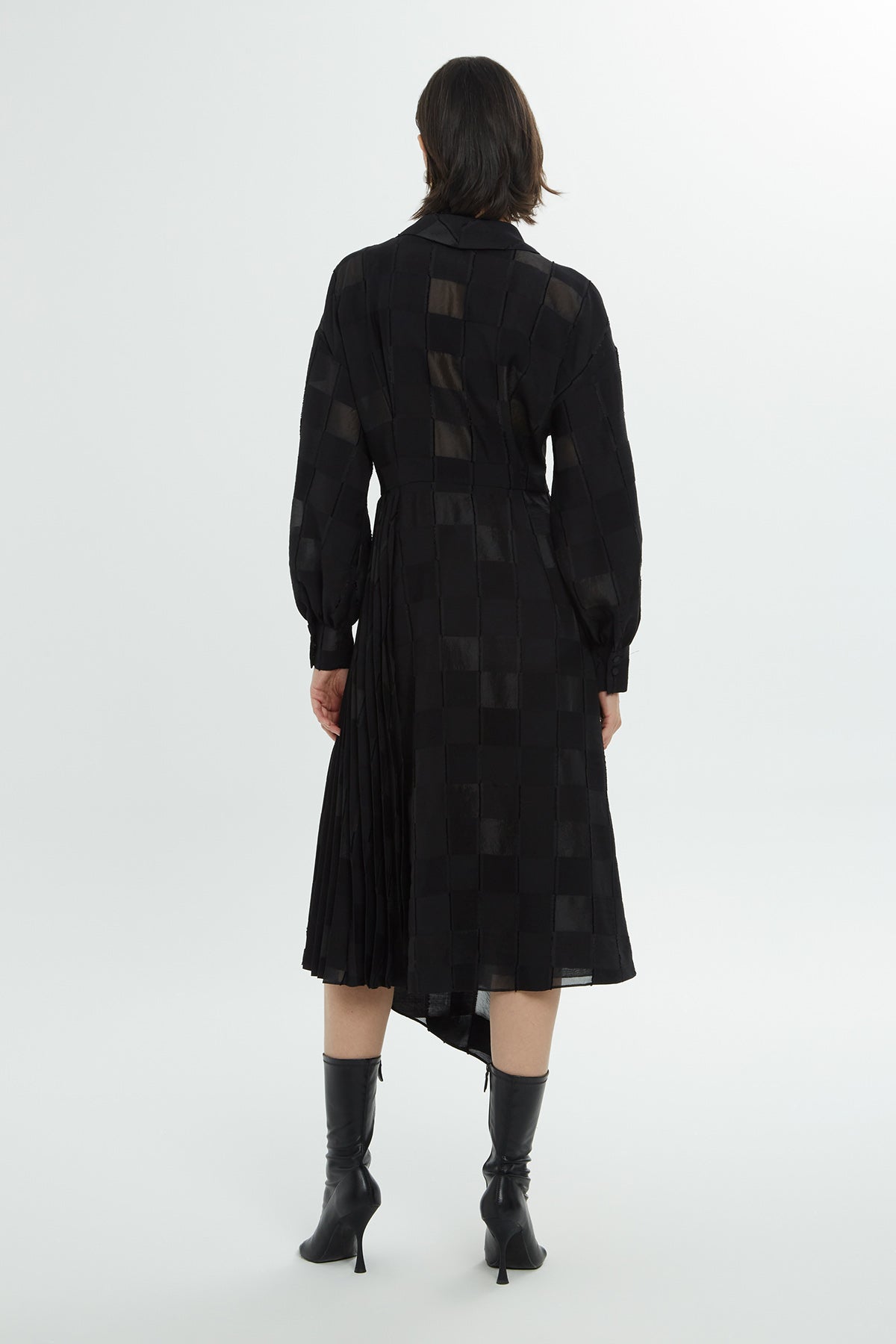 Kare Desenli Asimetrik Kesim Elbise