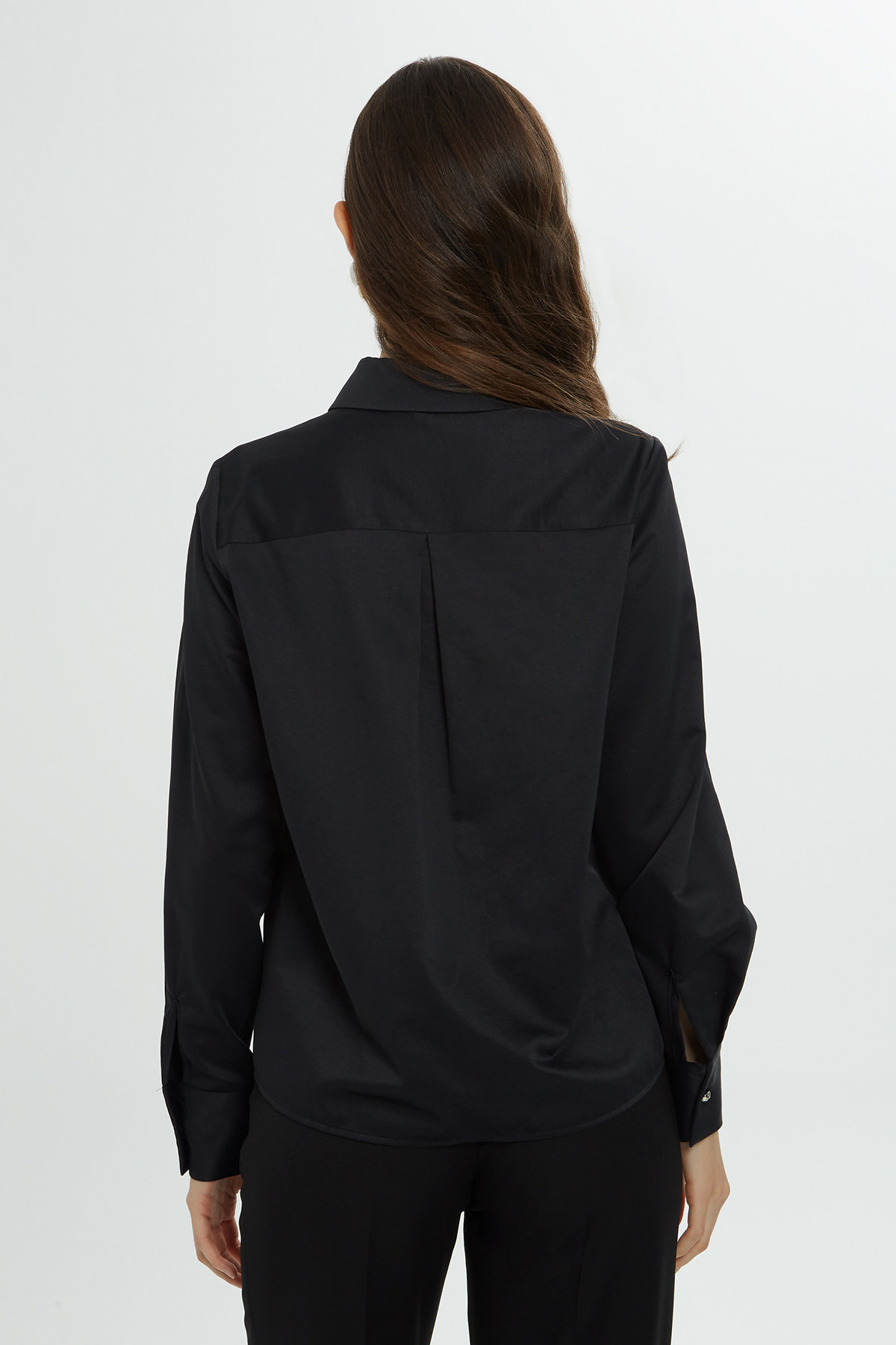 Yakası Fırfır Detaylı Fermuarlı Düz Poplin Gömlek