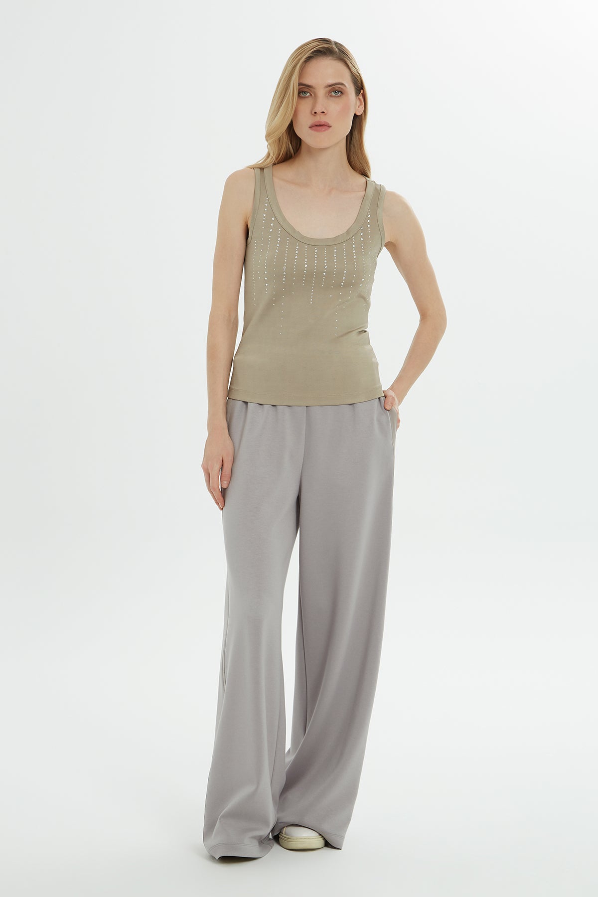 Yuvarlak Yaka Askılı Önü Baskılı Atlet