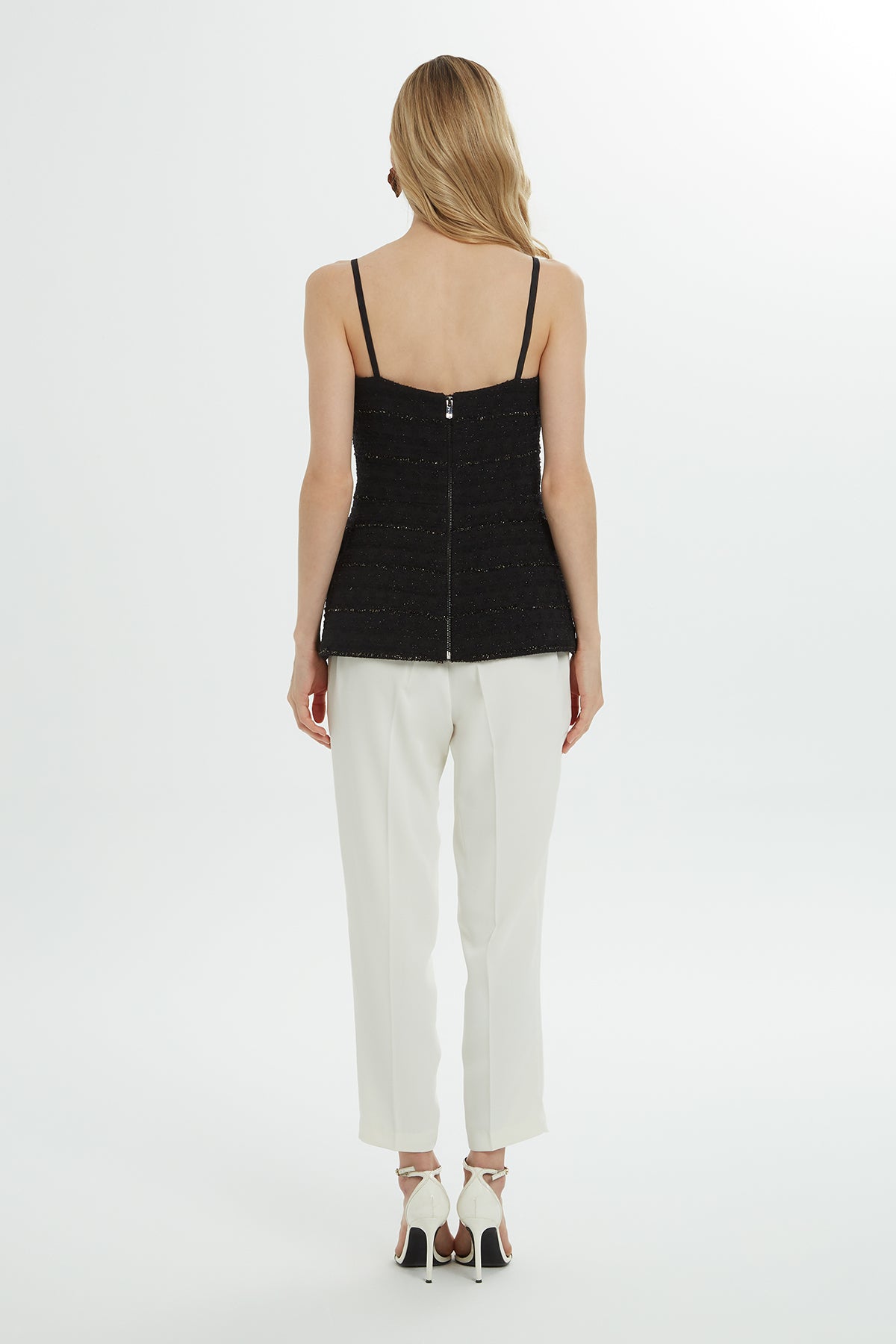 Arkası Fermuarlı Askılı Tüvit Bluz