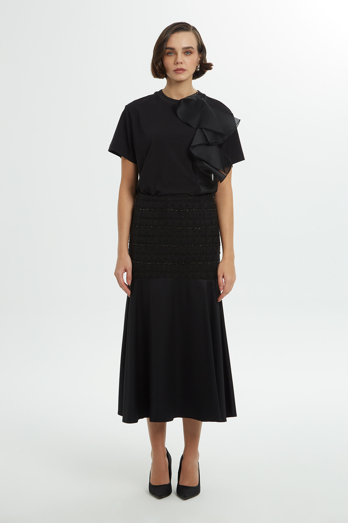 Üst Kısım Payetli Midi Etek