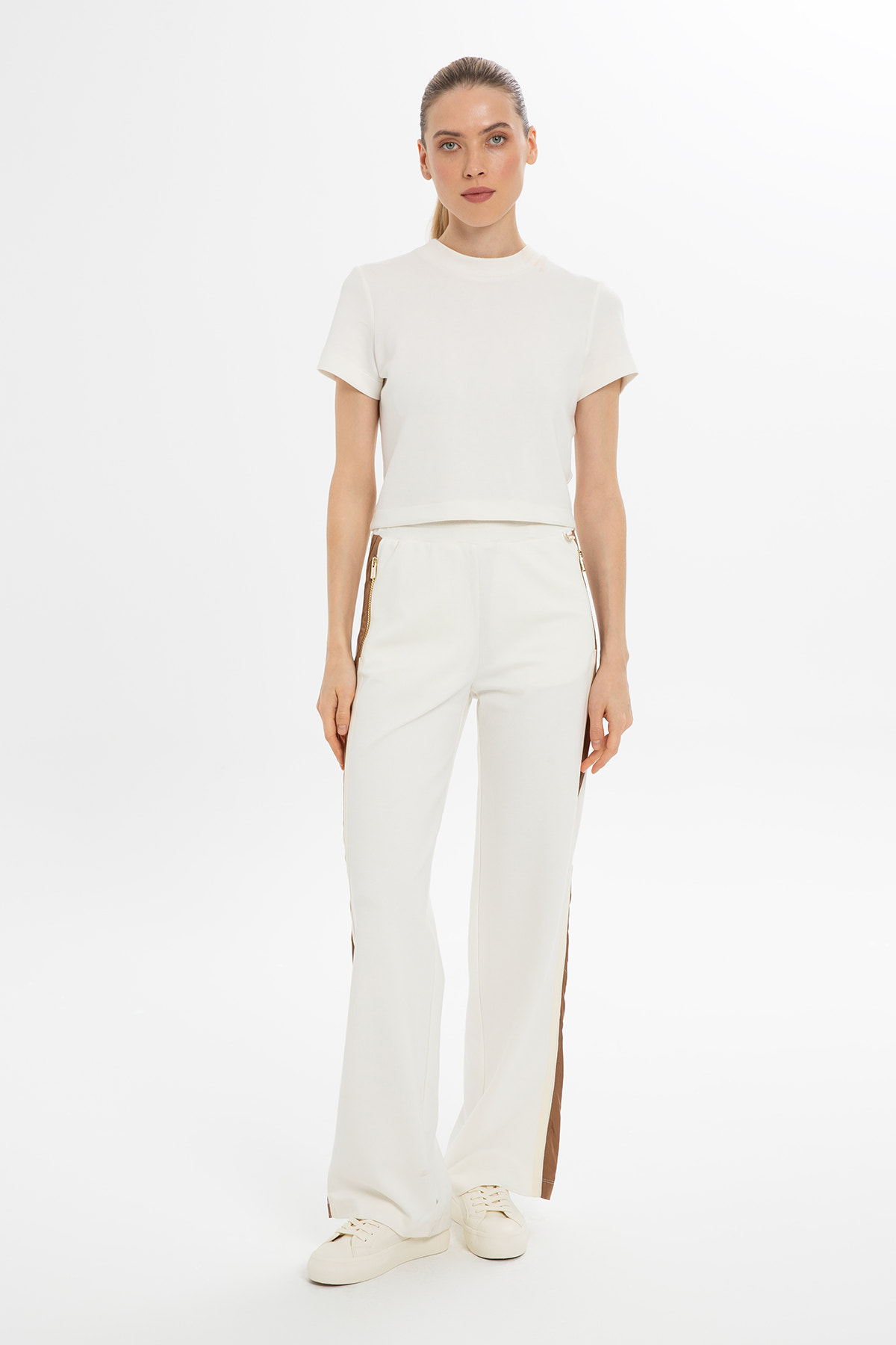 Yanları Bantlı Rahat Kesim Eşofman Altı