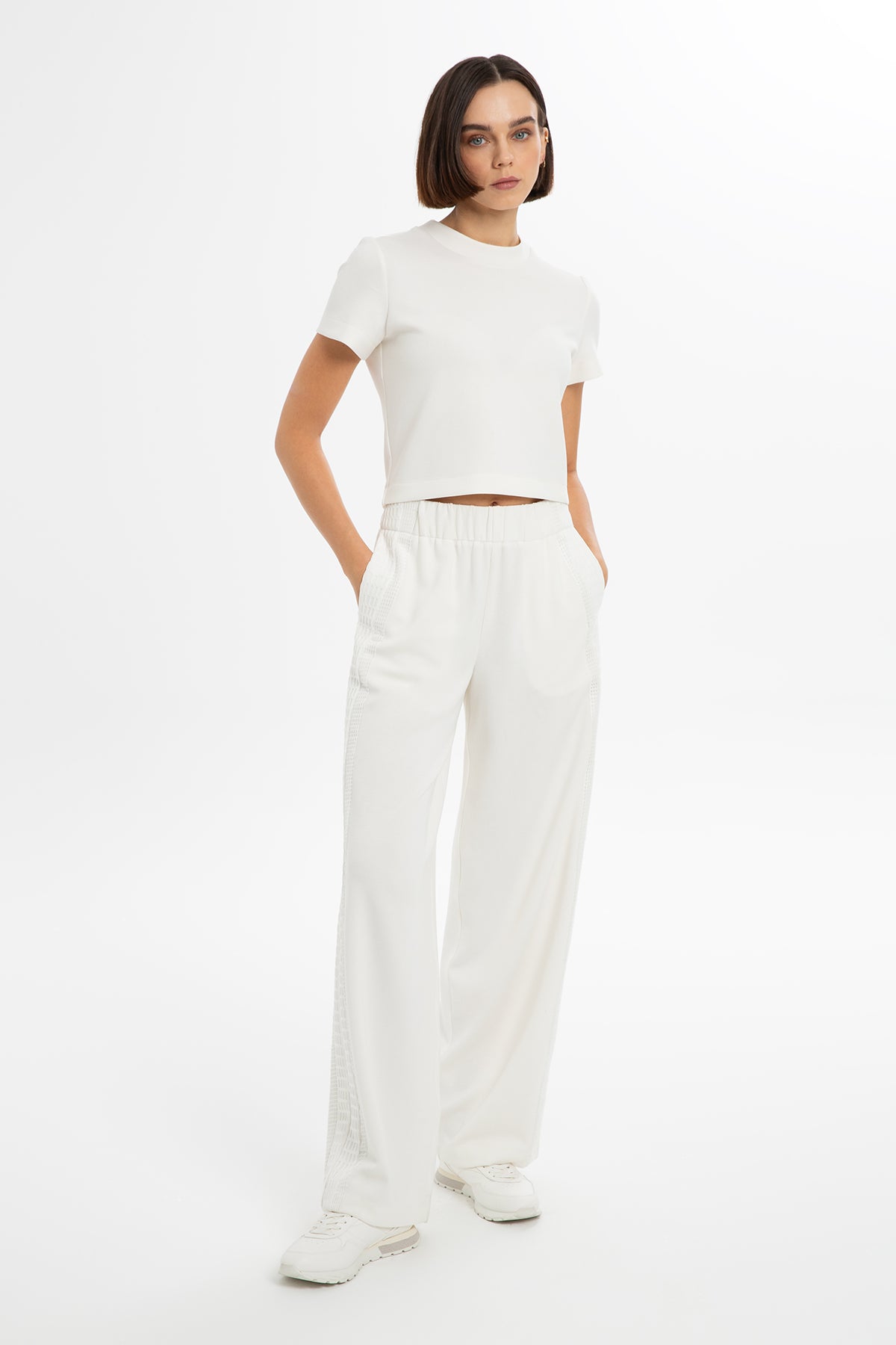 File Detaylı Bol Kesim Eşofman Altı