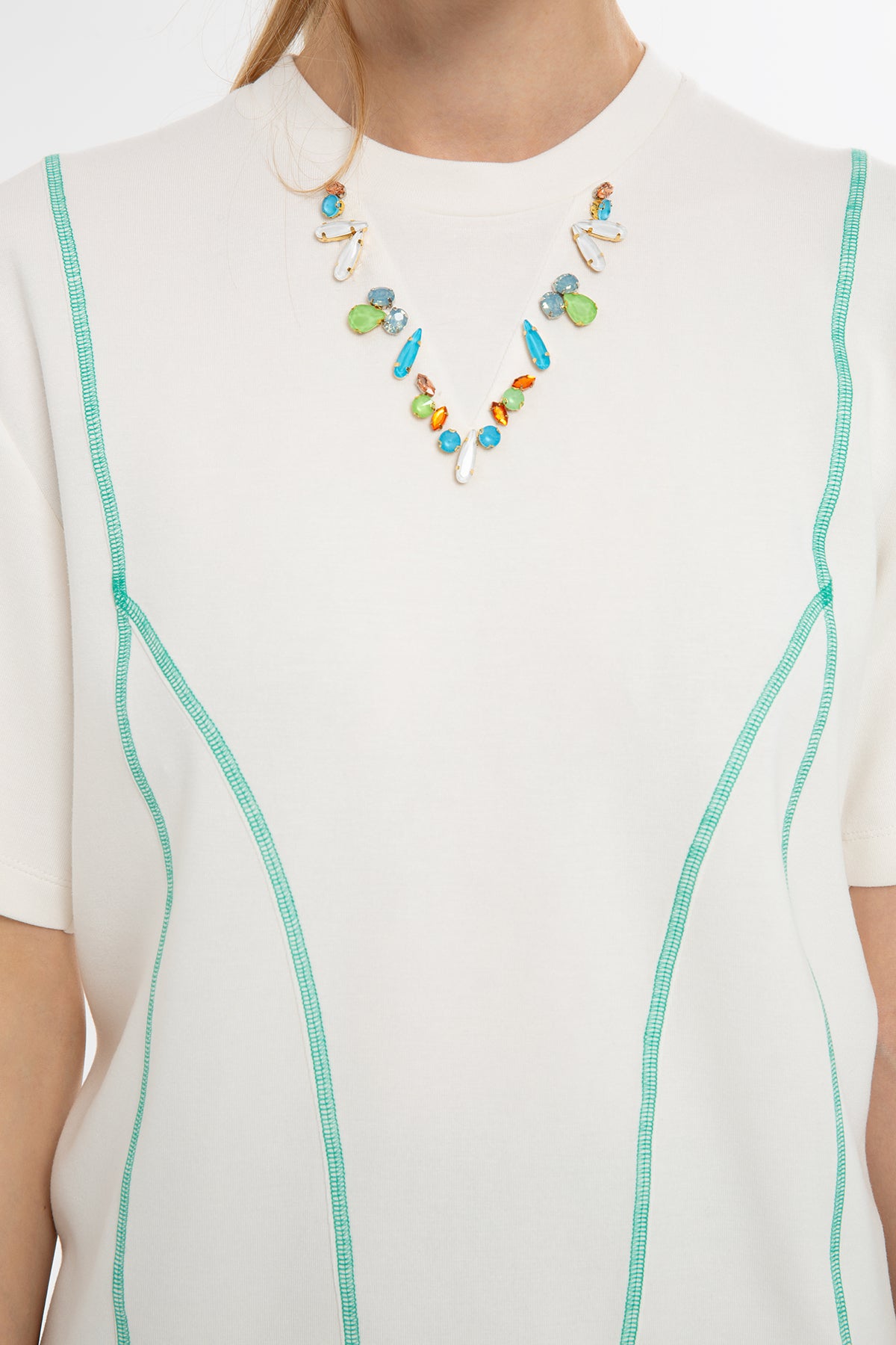 Arkası Bağcıklı T-shirt