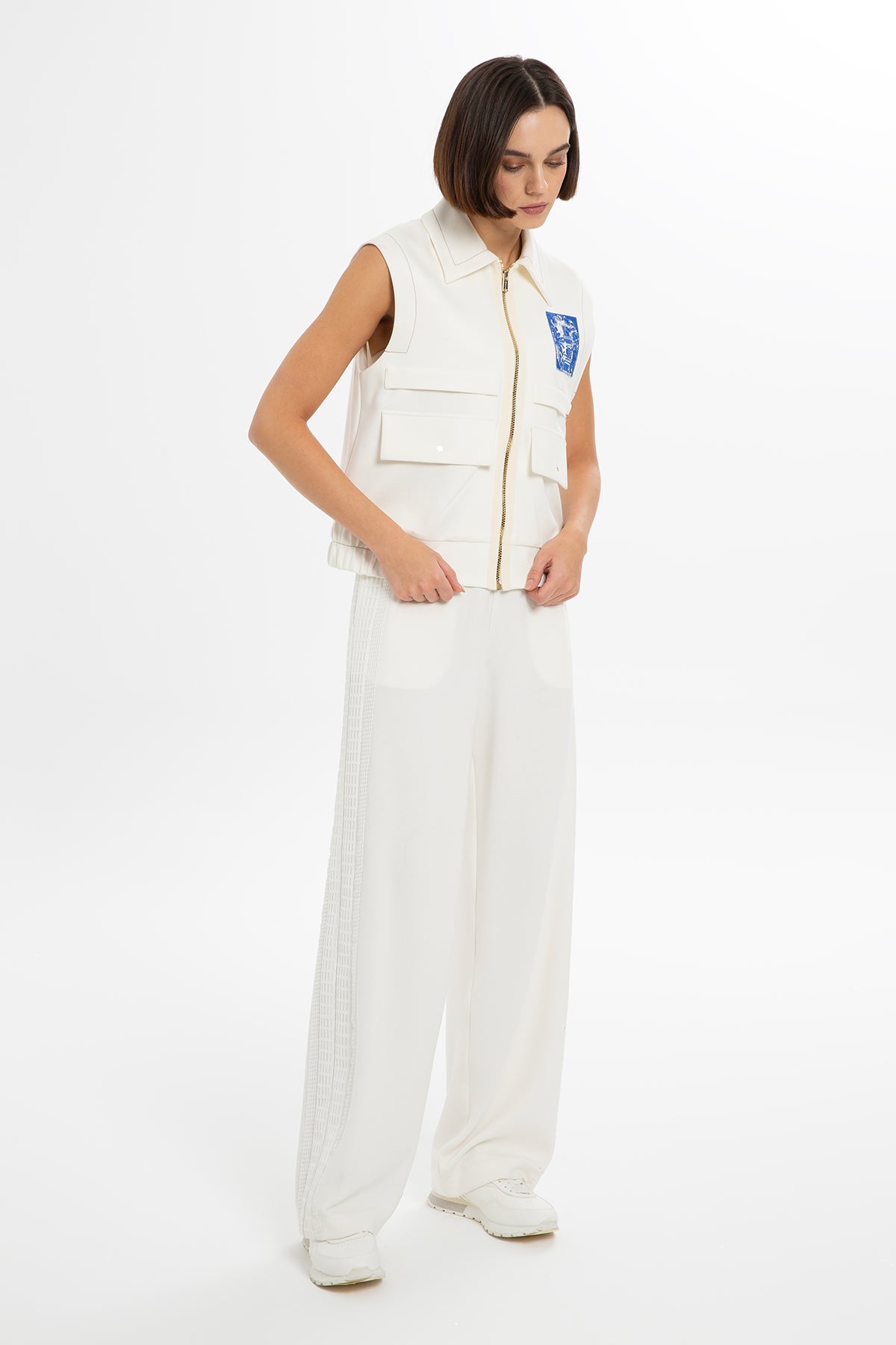 Nakış Detaylı Yelek