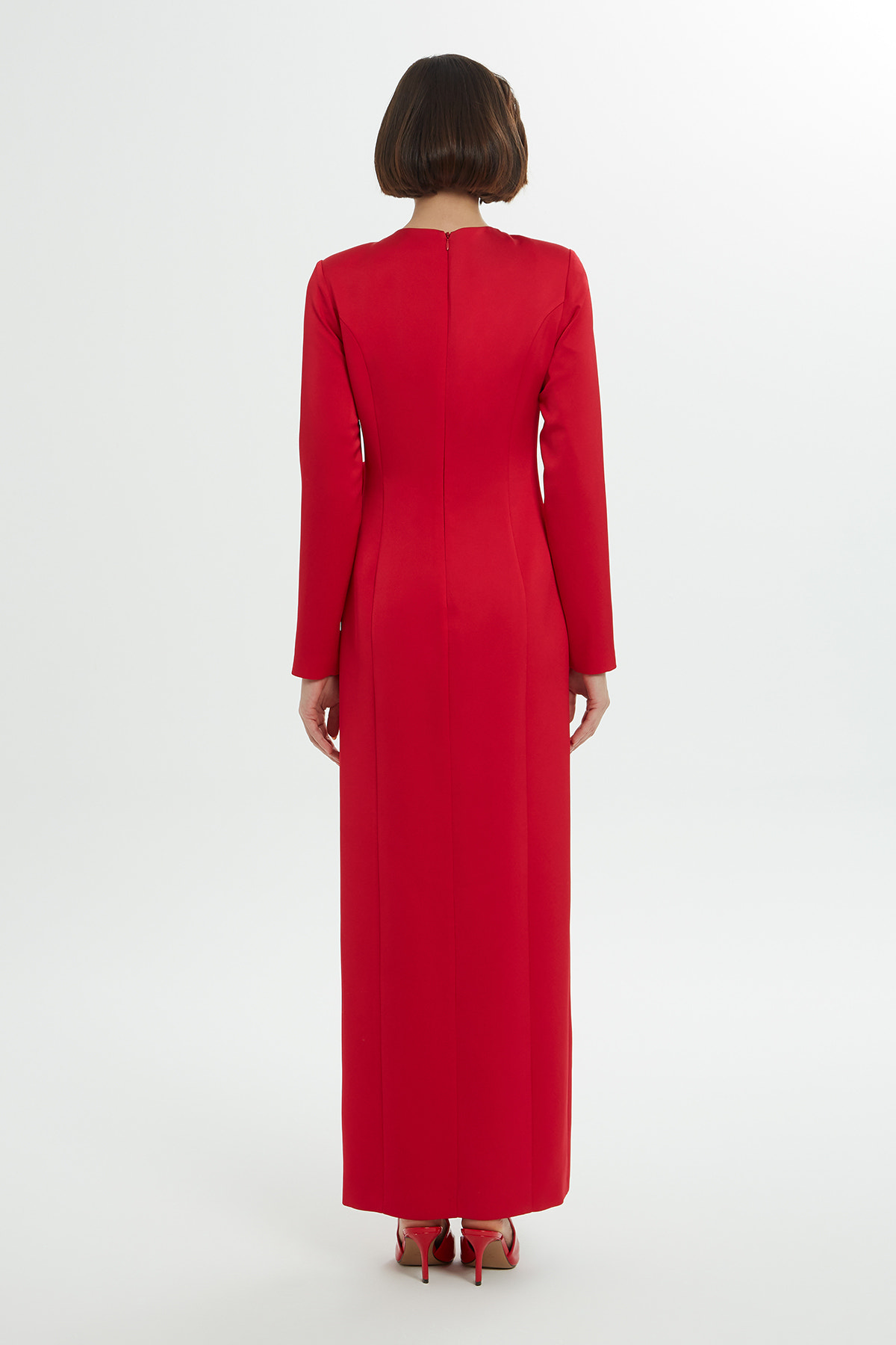 Kemer Kısmı Gül Detaylı Yırtmaçlı Uzun Kollu Elbise