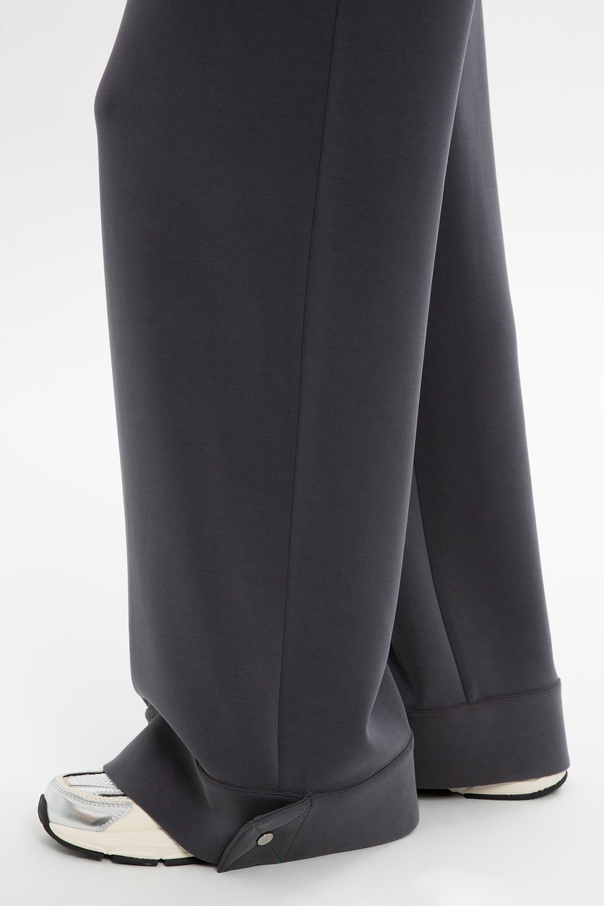 Paçası Çıt Çıtlı Eşofman Altı