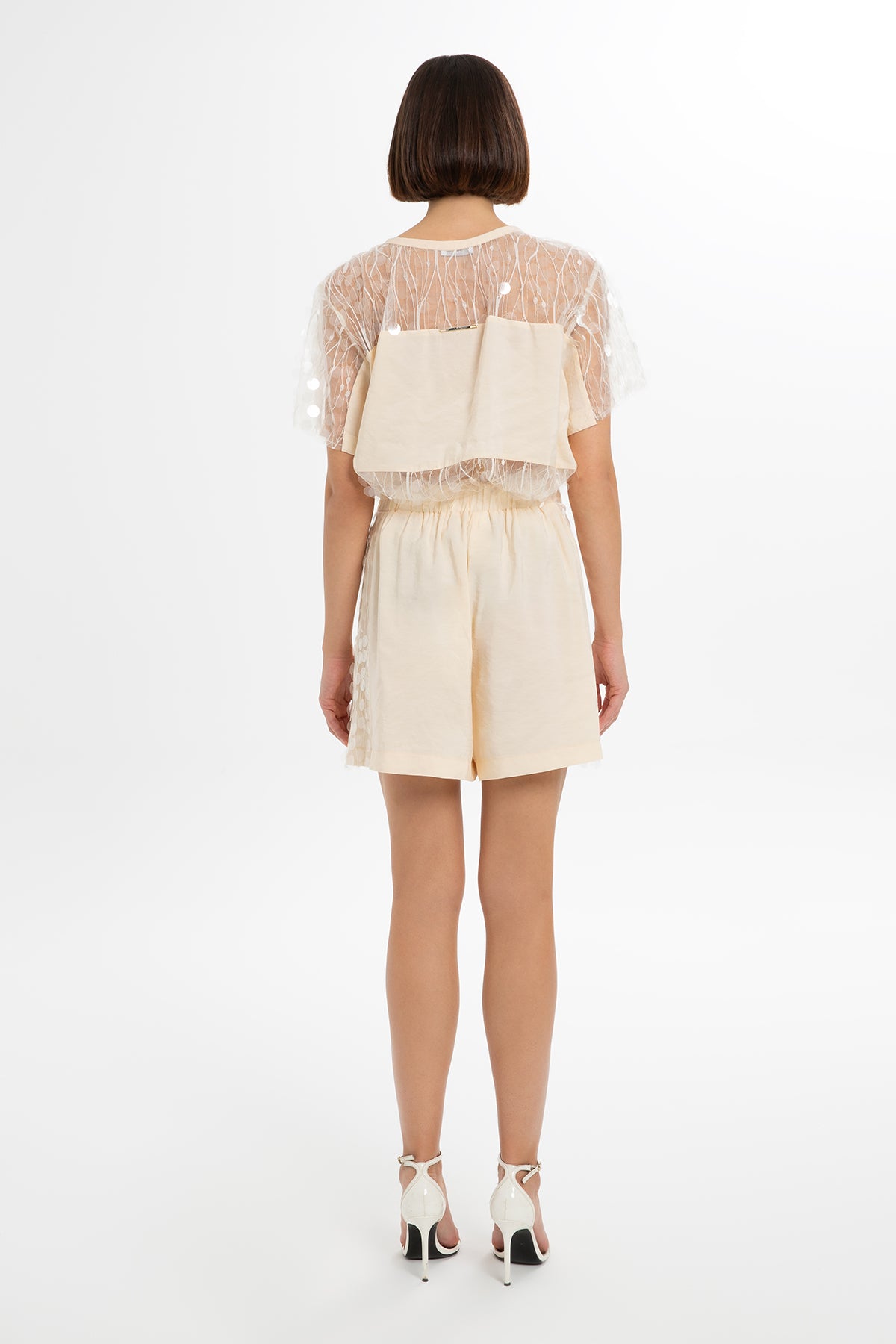 Pul Payet Detaylı Şort