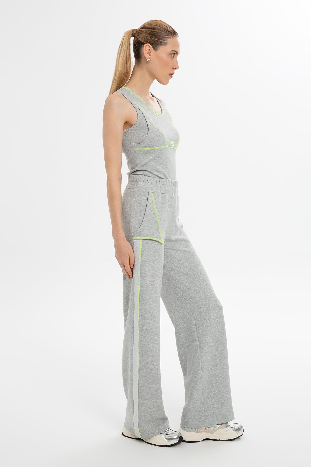 Neon Dikiş Detaylı Eşofman Altı