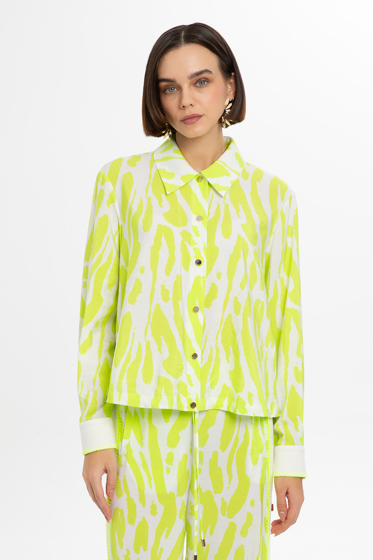 Uzun Kollu Neon Gömlek