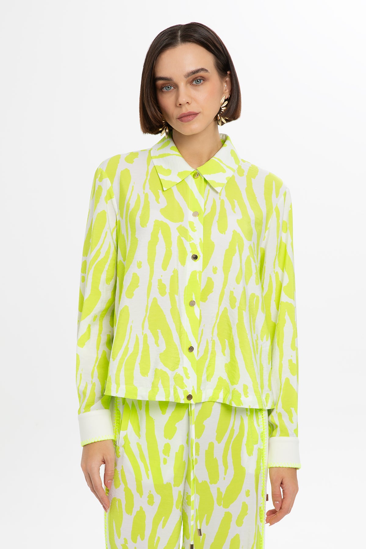 Uzun Kollu Neon Gömlek