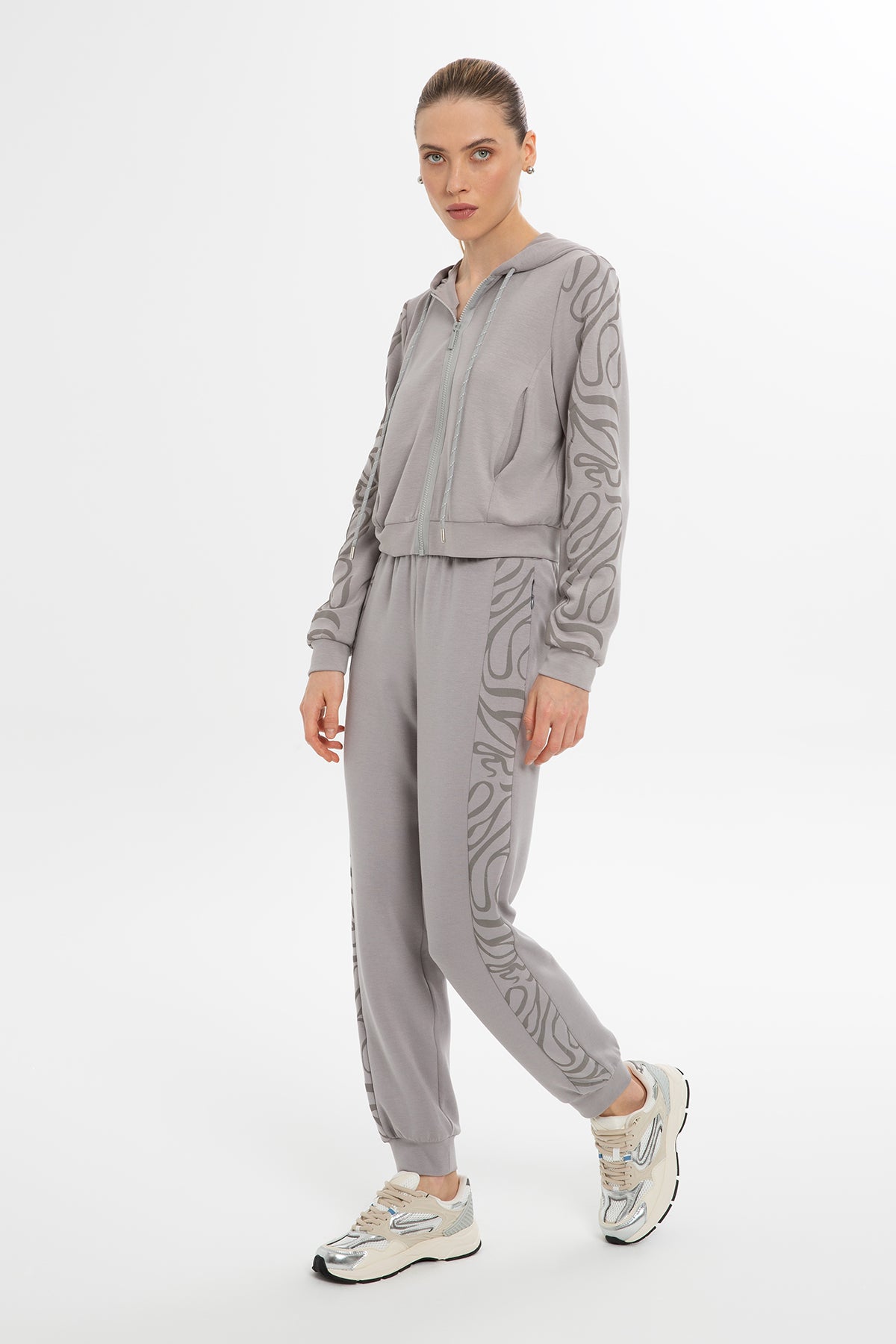 Kolları Baskılı Ceket