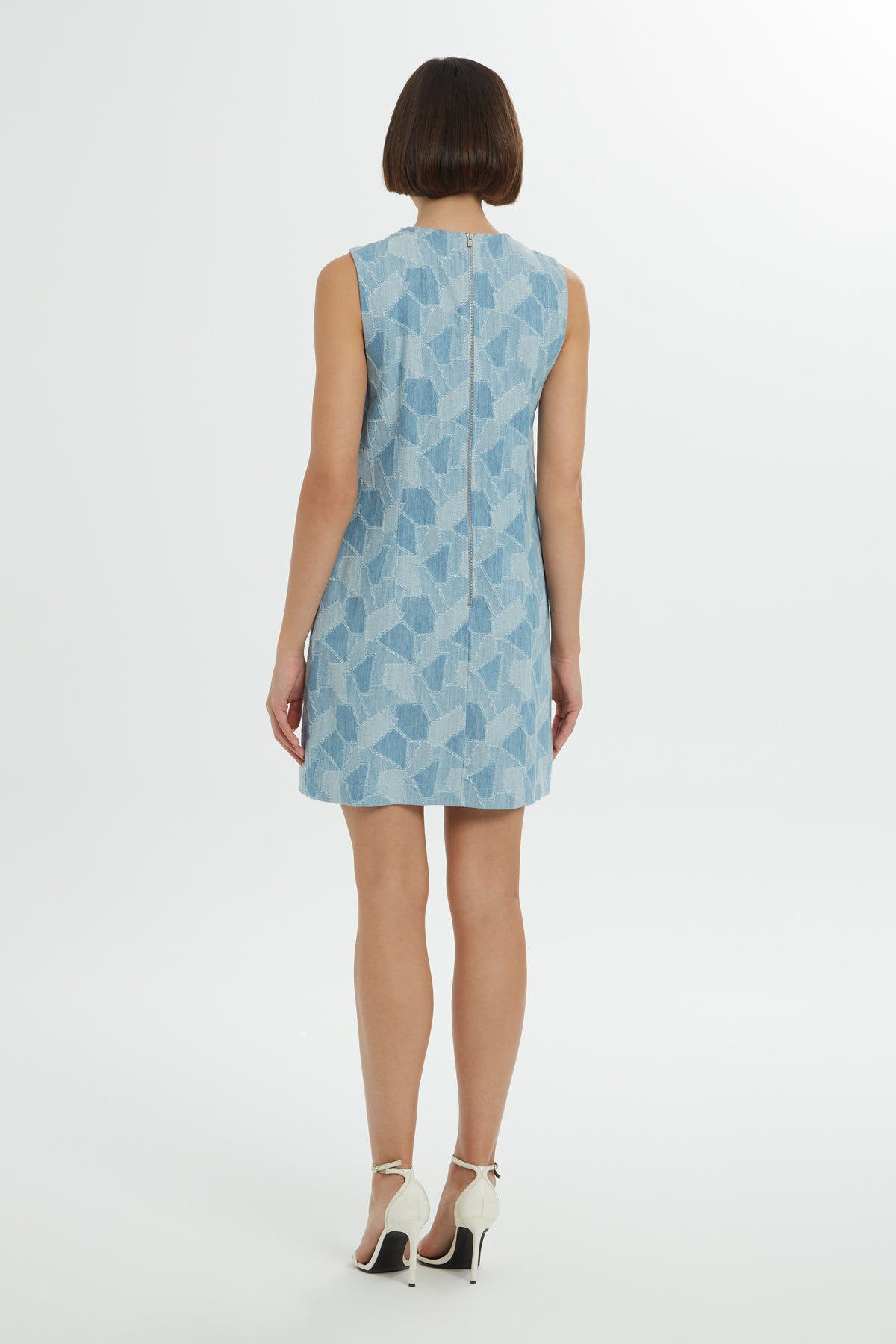 Geometrik Desenli Kısa Elbise