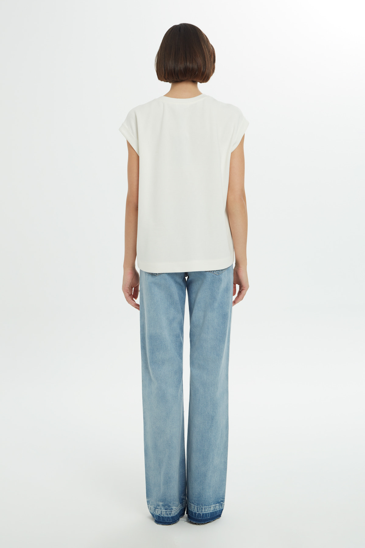 Ön Beden Nakışlı Ve Baskılı T-shirt