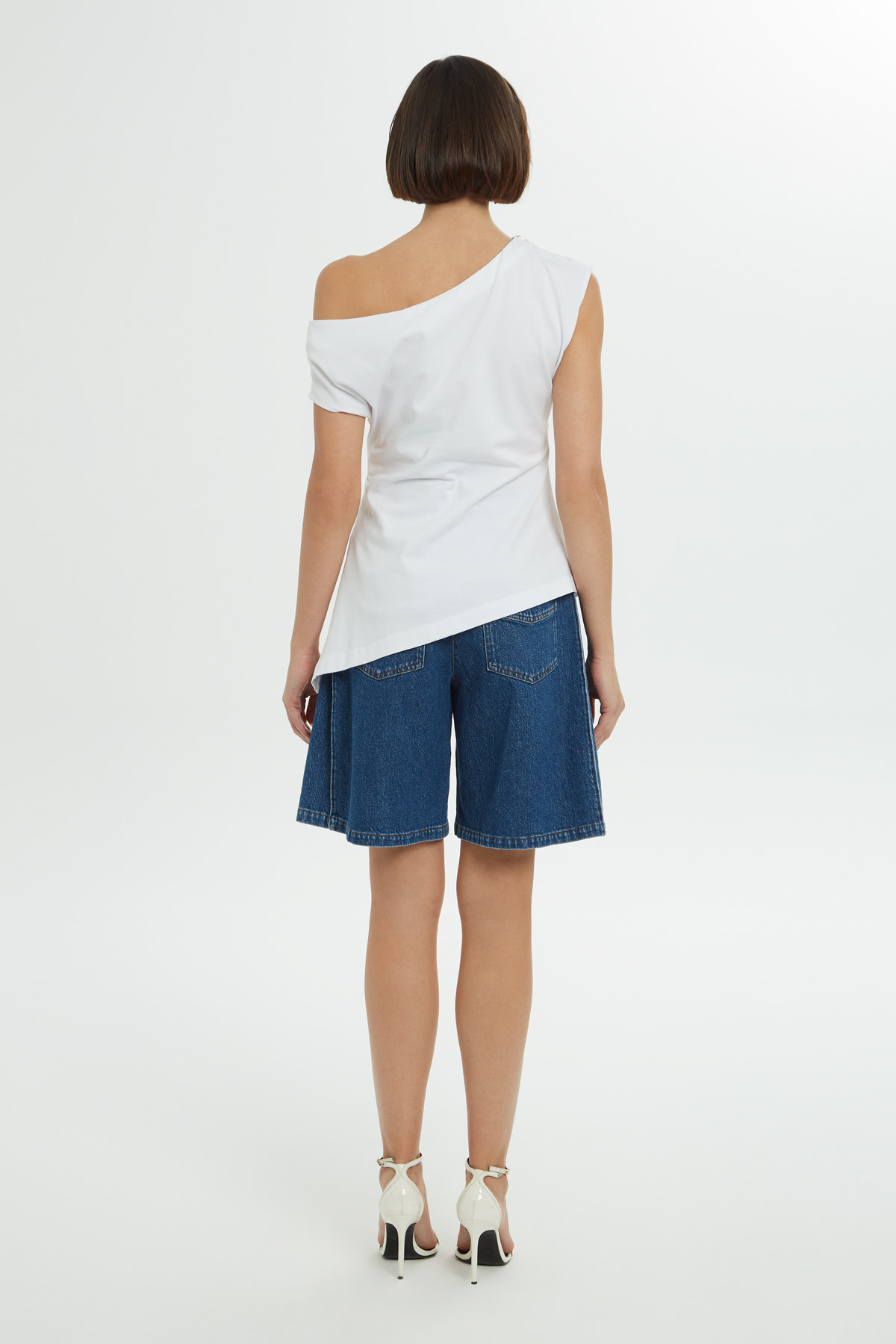 Düşük Omuz Kayık Yakalı Bluz