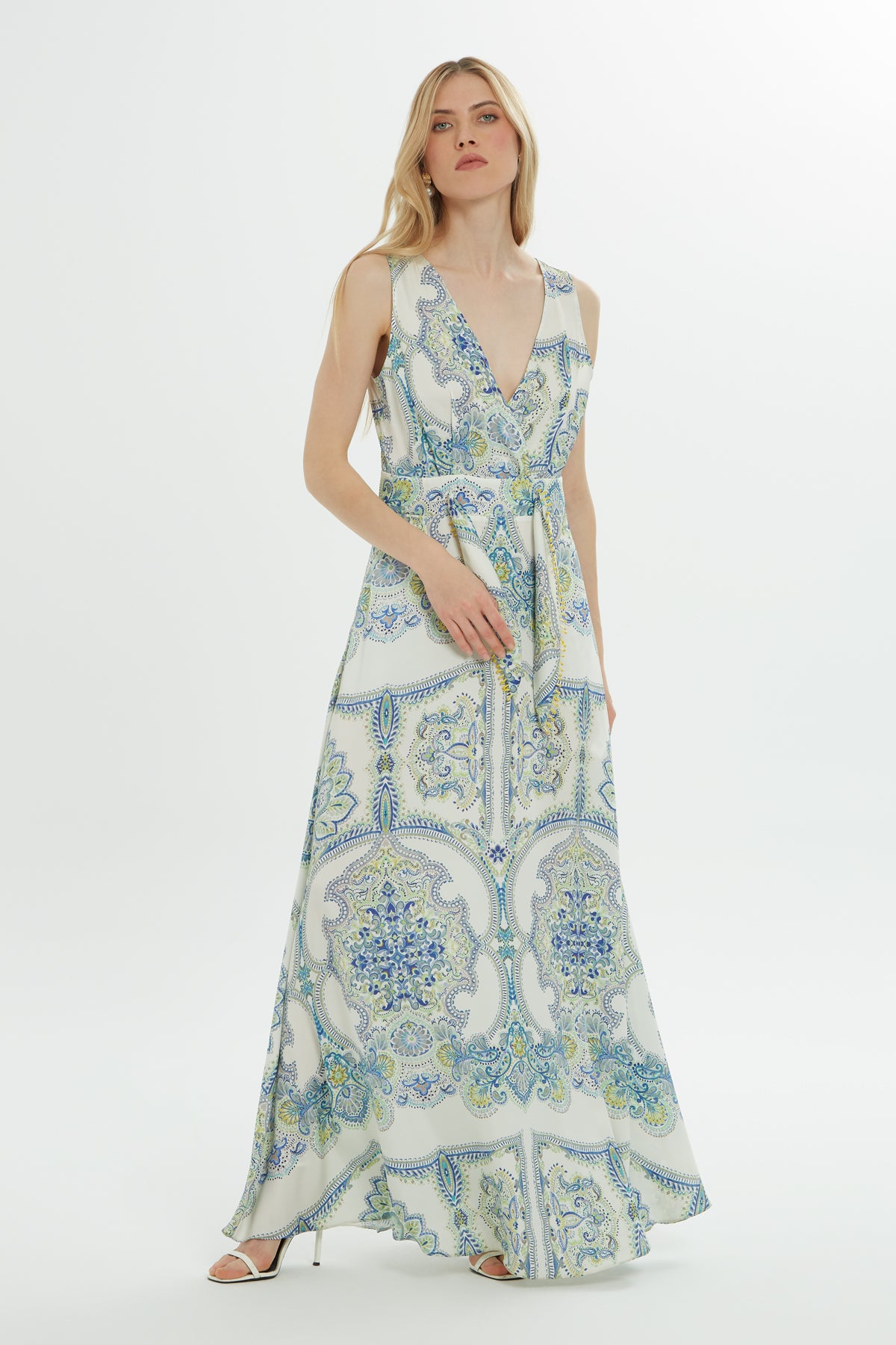 Kuşak Detaylı Desenli Elbise