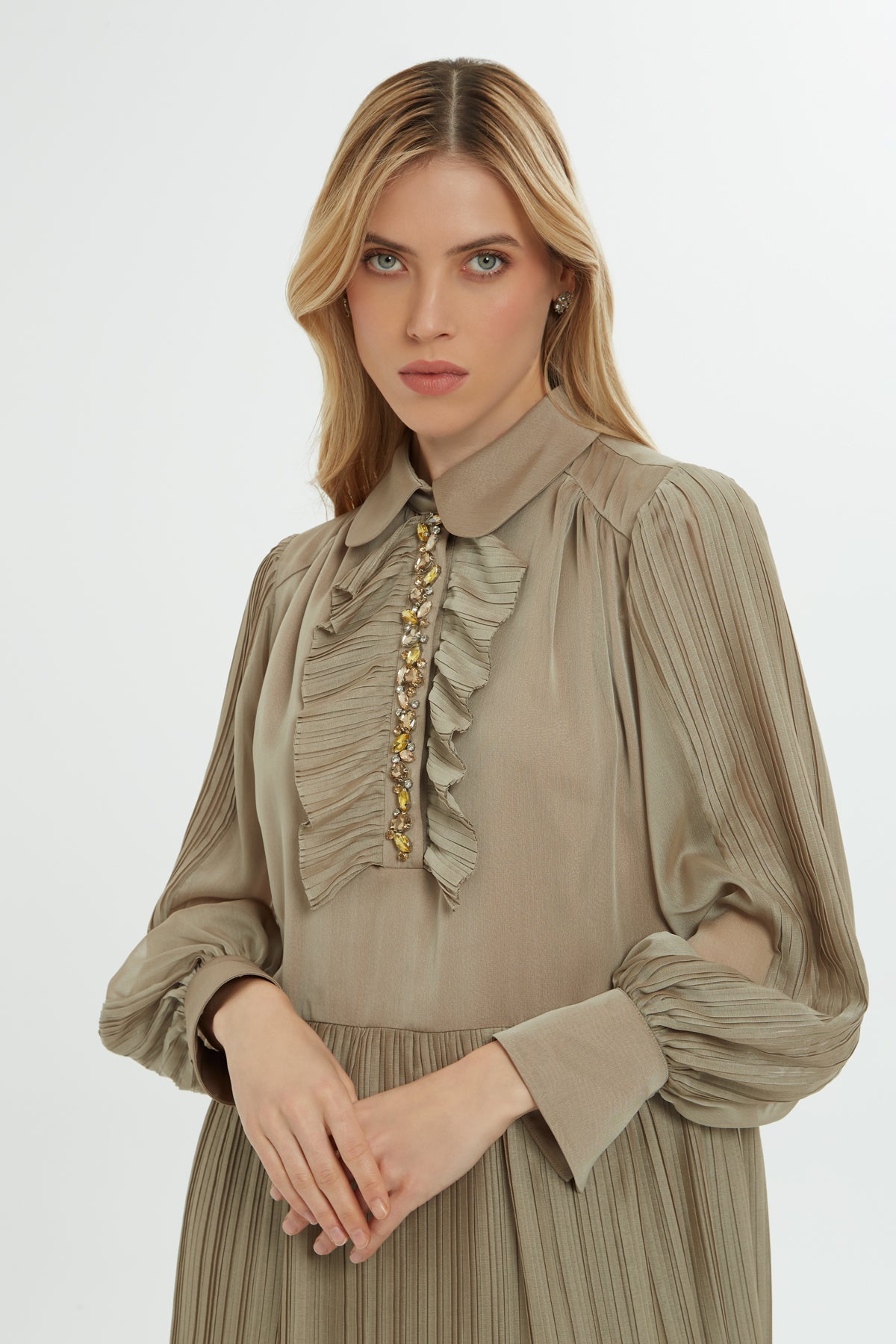 Gömlek Yakalı Pliseli Uzun Elbise