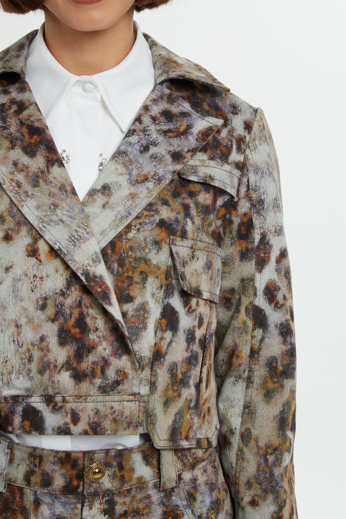 Leopar Desenli Kısa Blazer Ceket