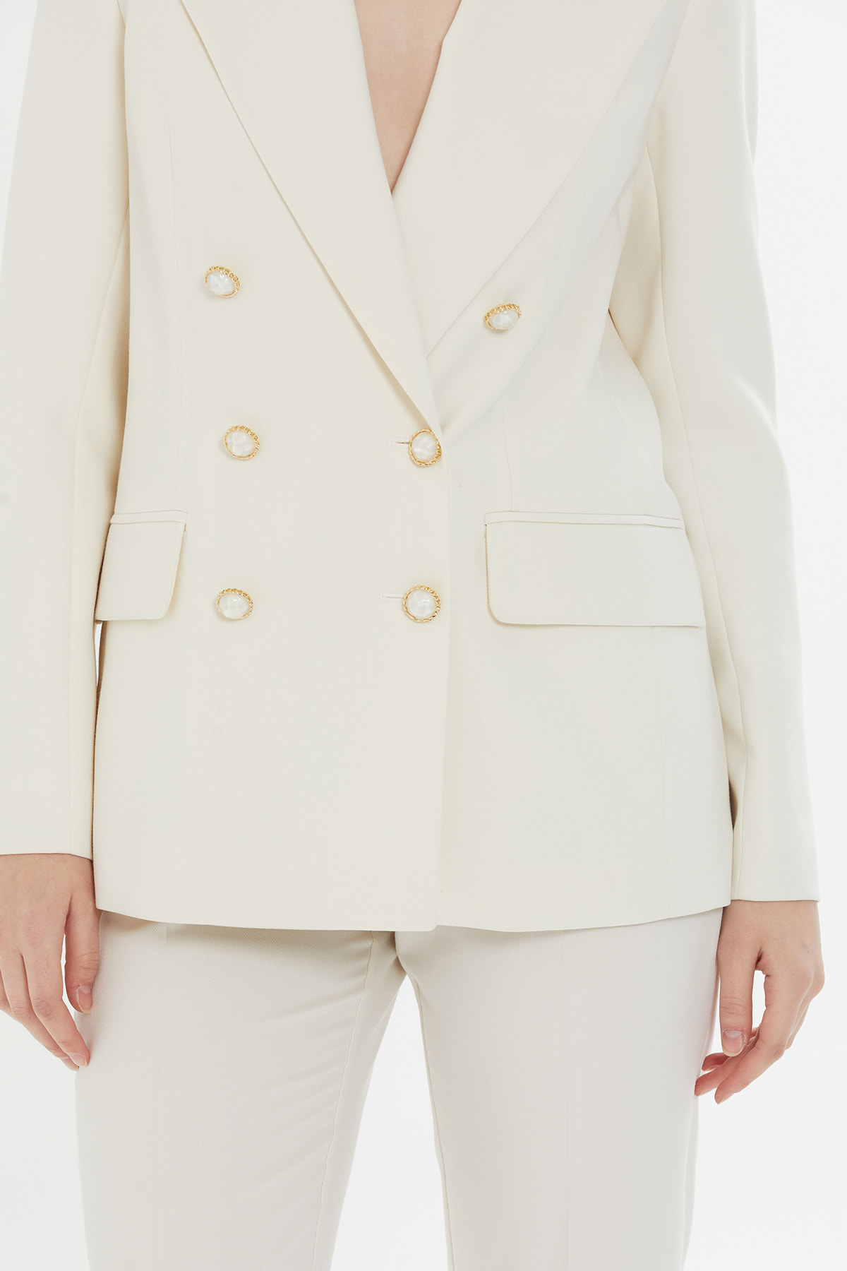 Kruvaze Kapamalı Double Paça Pantolonlu Takım