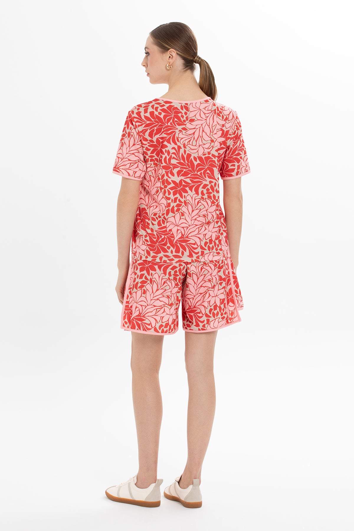 Desenli Şortlu Takım