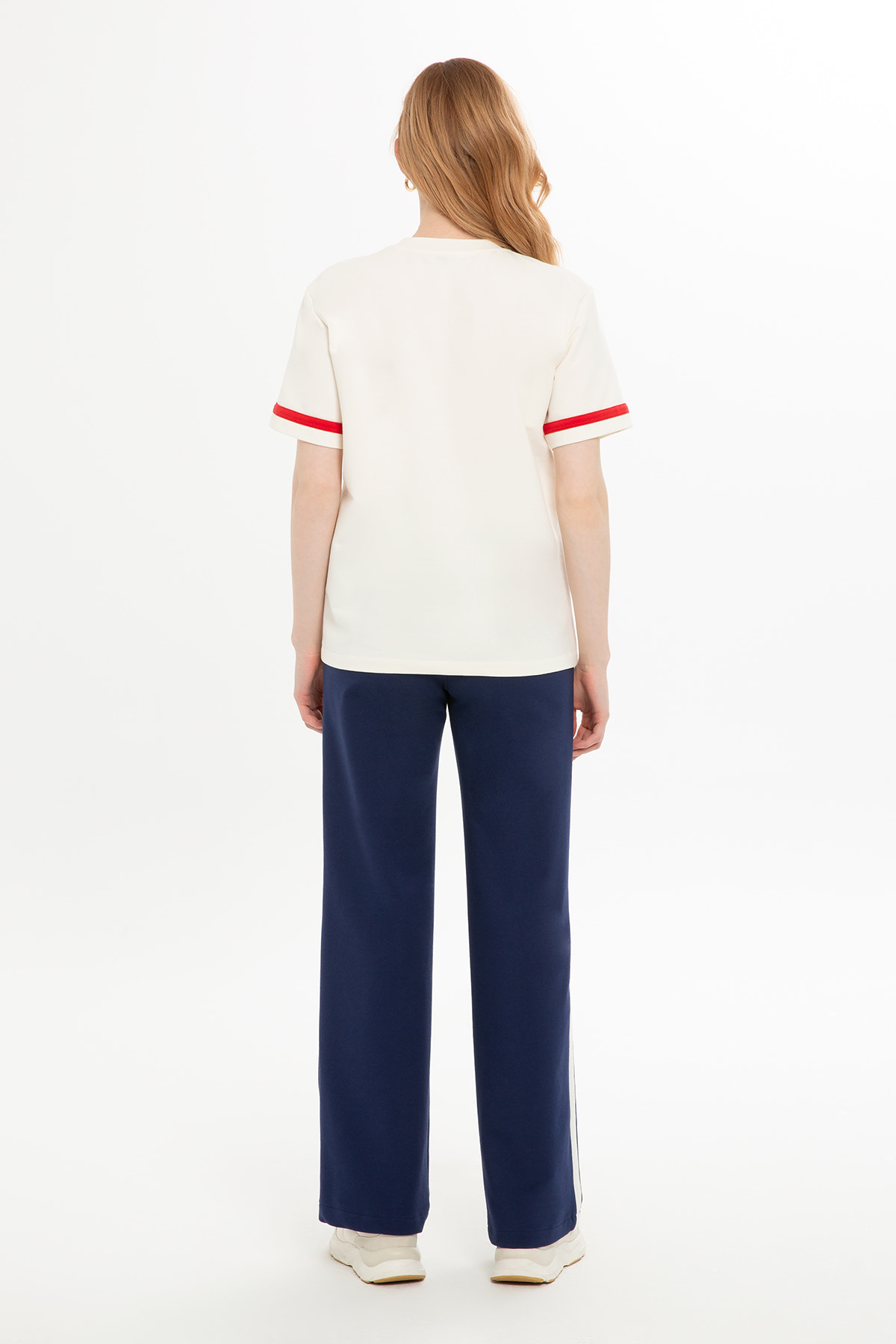 Çizgi Şerit Detaylı Eşofman Takımı