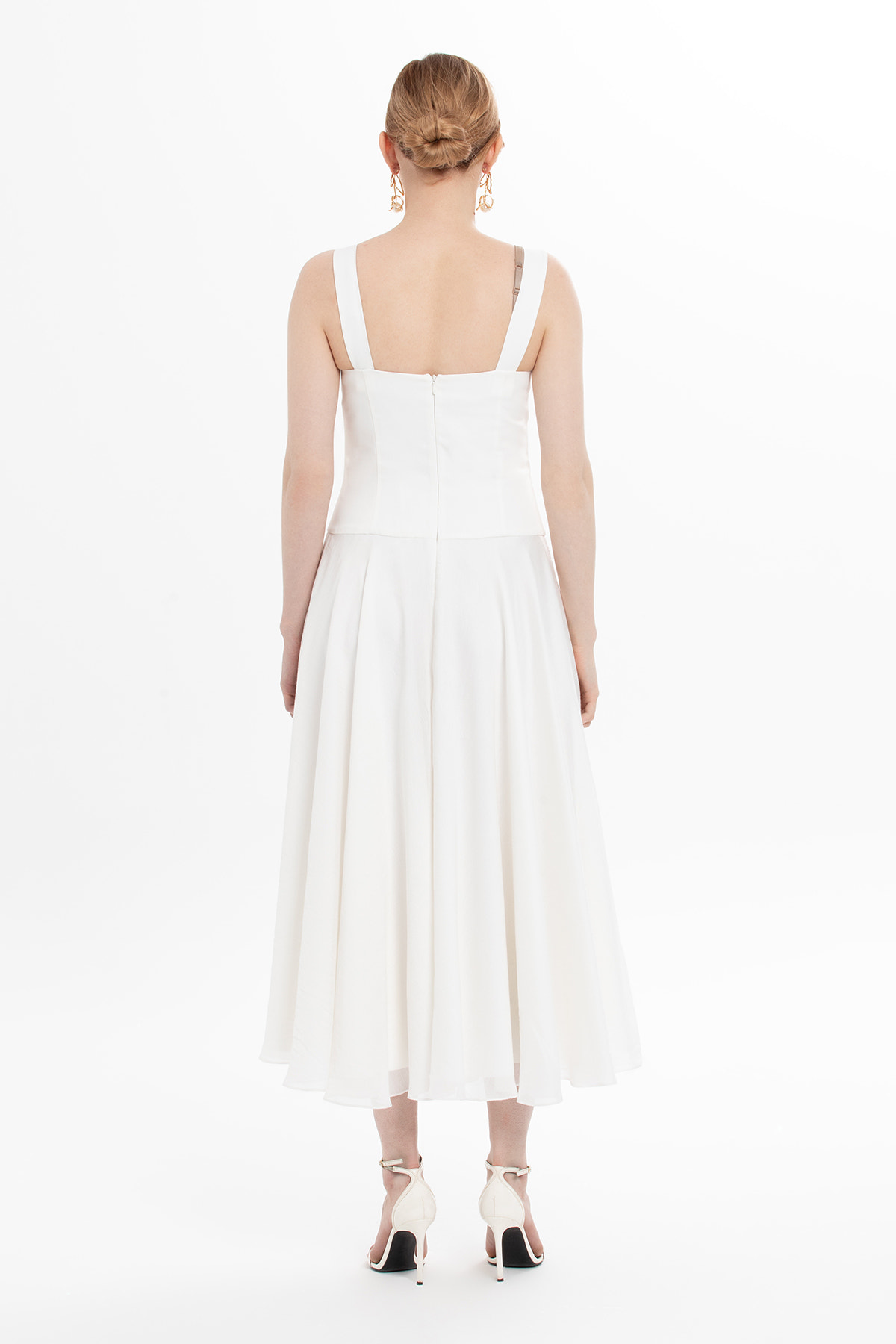 Kalın Askılı Güpürlü Midi Elbise