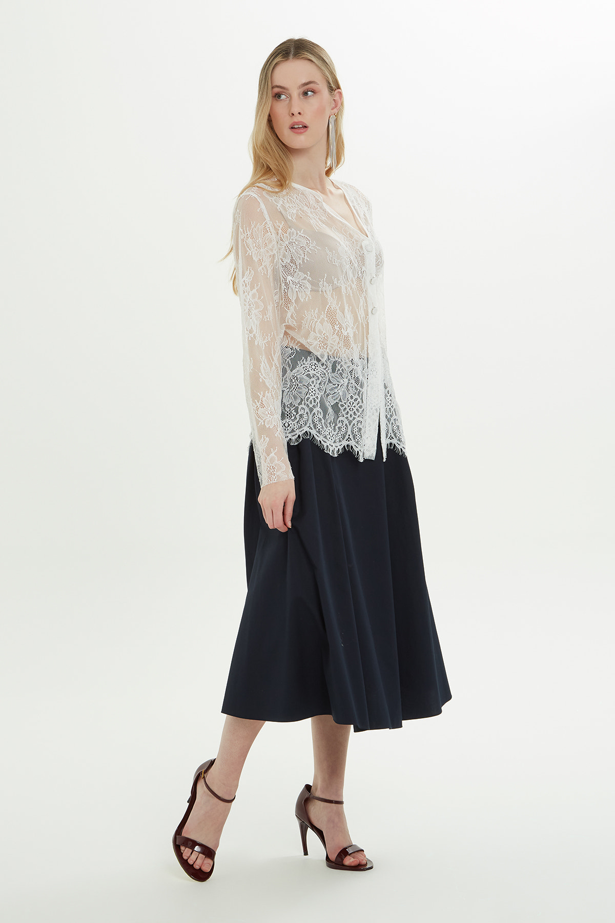 Asimetrik Transparan Bluz