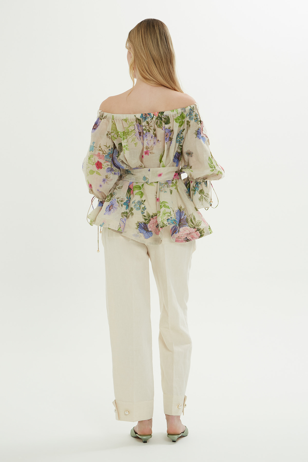 Düşük Omuzlu Desenli Bluz